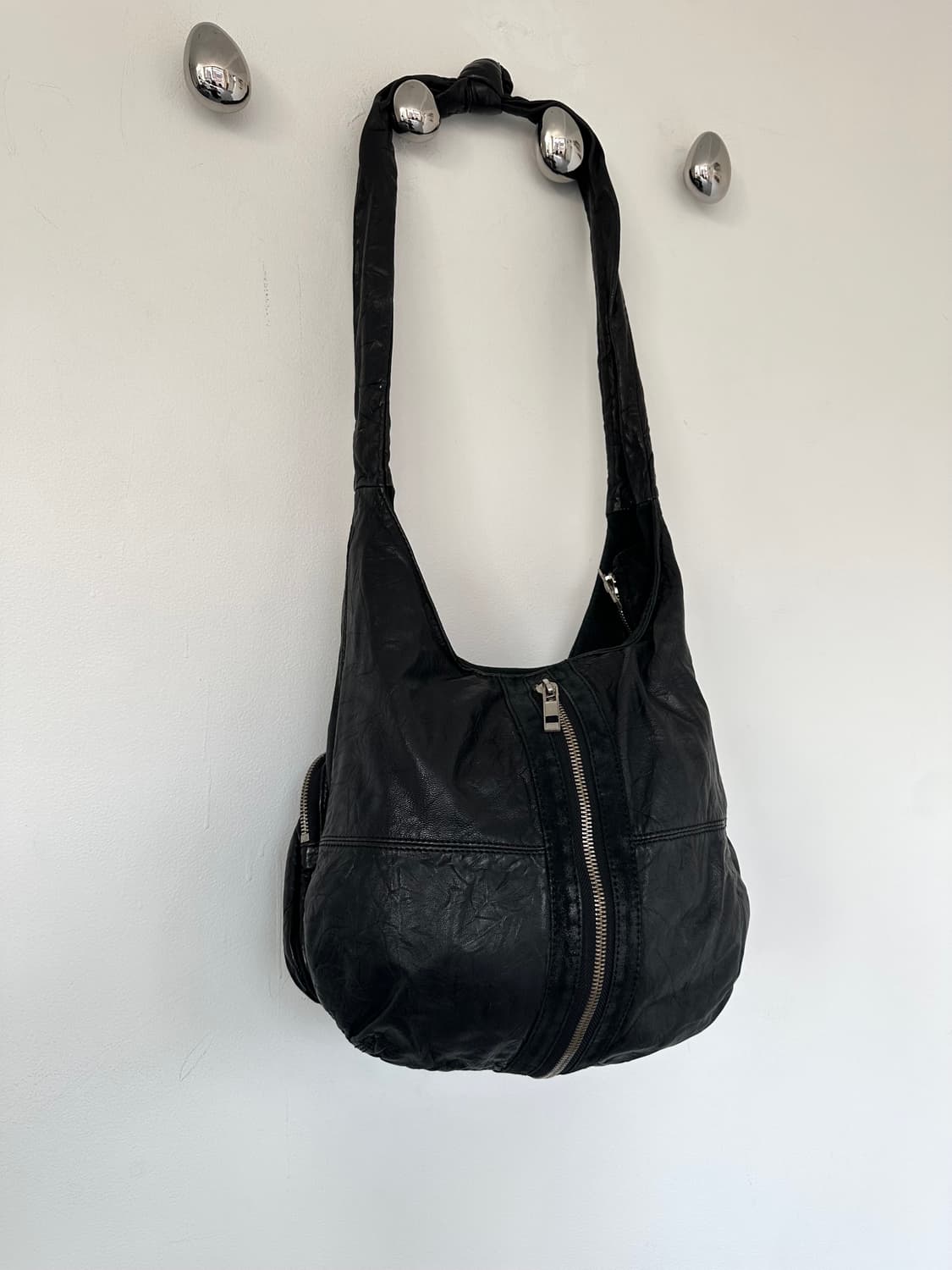 알렉산더왕 도나 호보백 블랙 상품이미지3