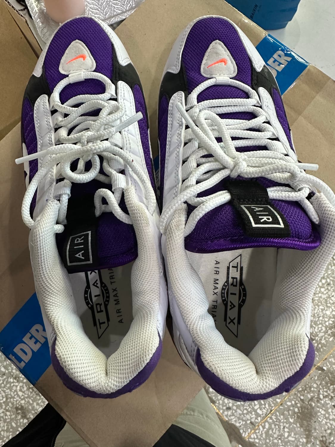 나이키 에어맥스 트라이엑스 볼티지퍼플 상품이미지2