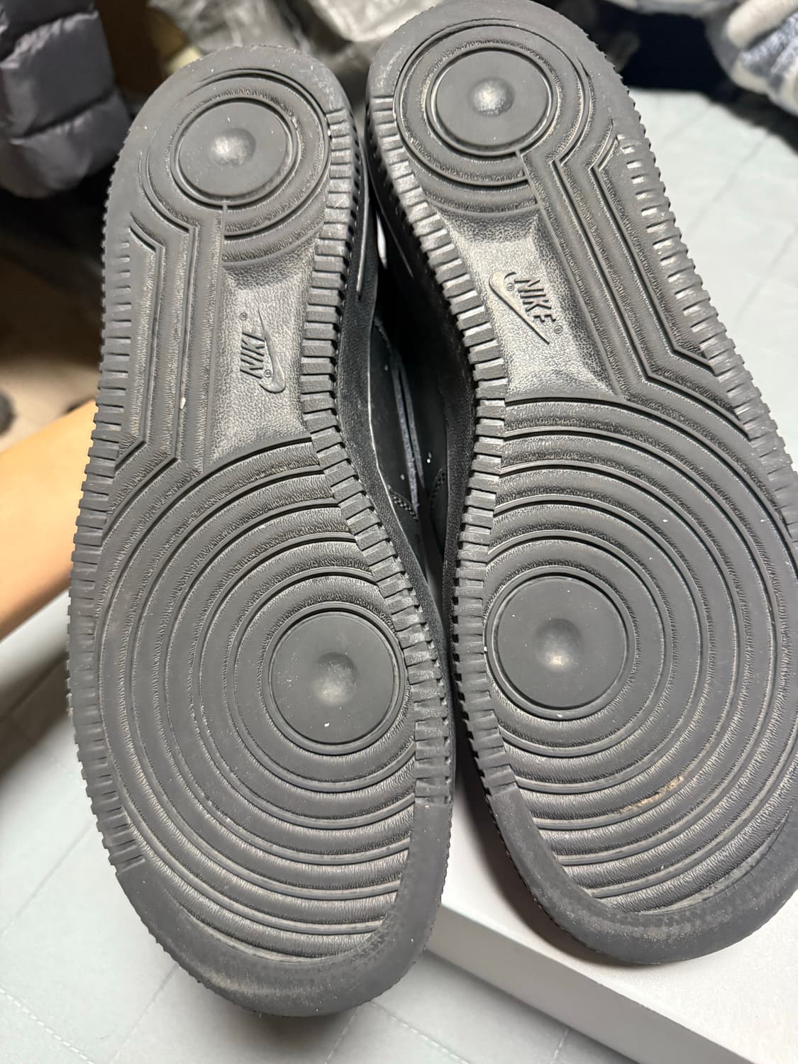 나이키 에어포스 블랙 270 상품이미지2