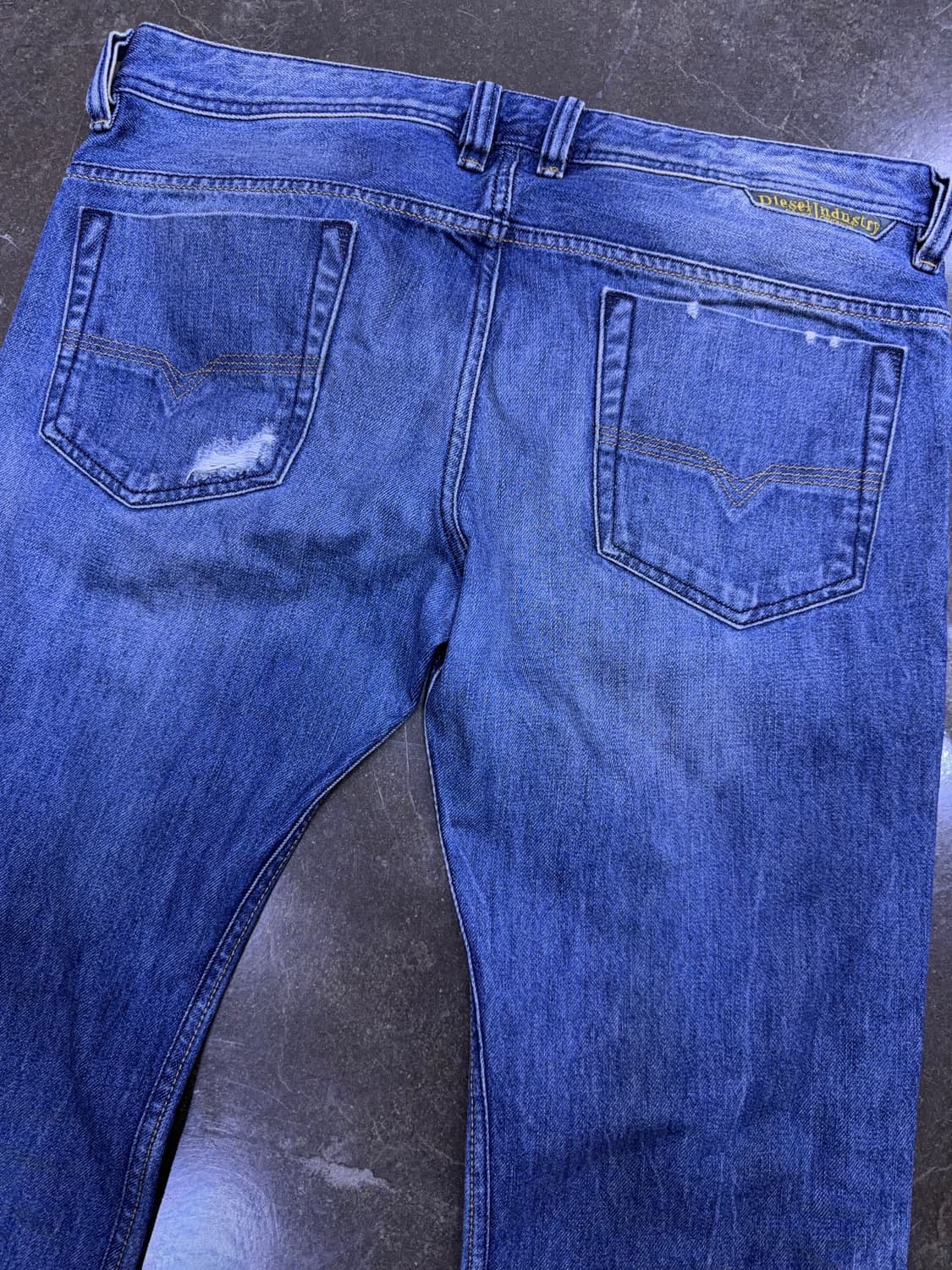 디젤 사파도 레귤러 슬림 스트레이트핏 빈티지 데미지 데님팬츠 34 상품이미지8