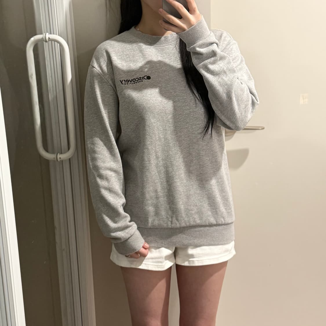 디스커버리 맨투맨 상품이미지2