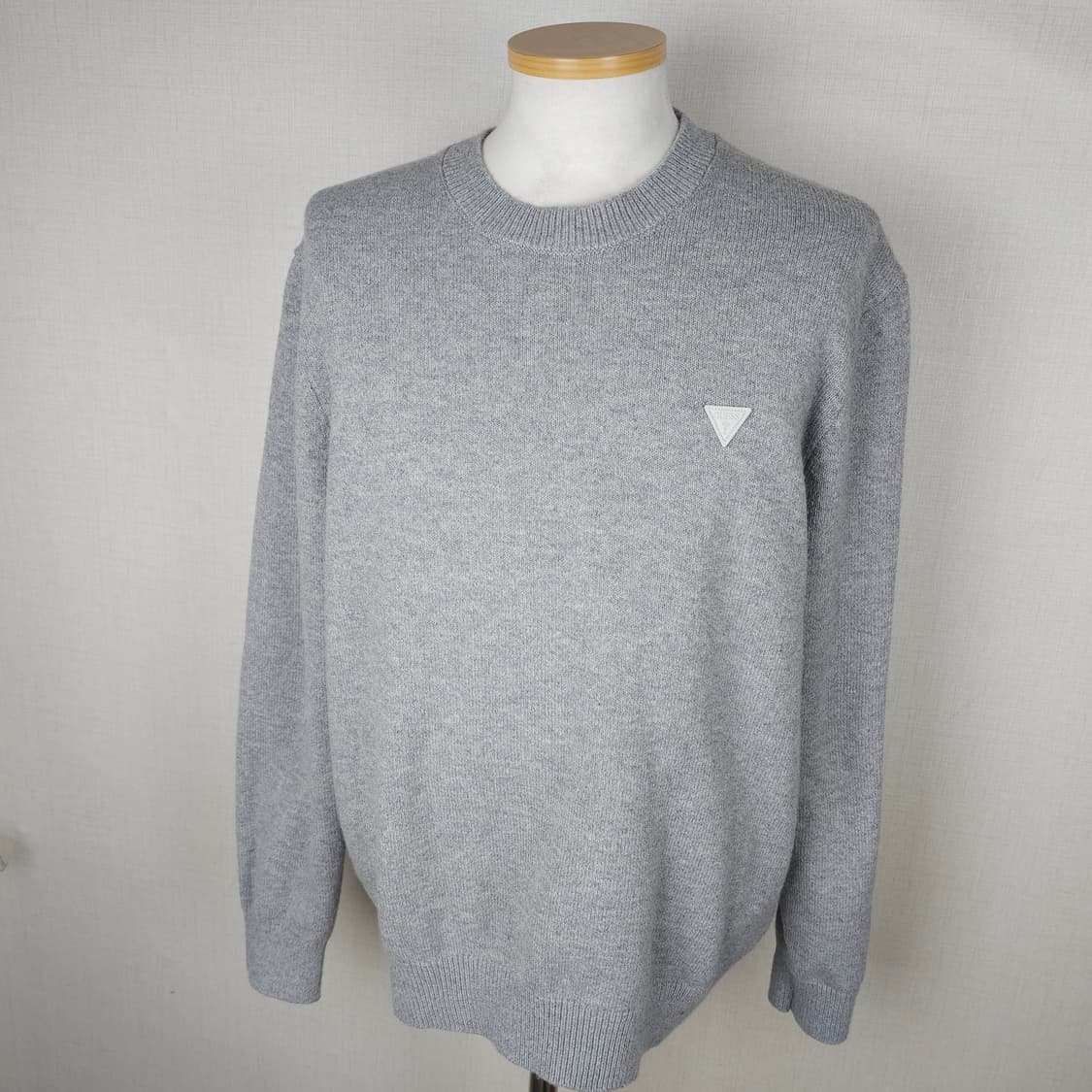 게스 라운드니트티 남자95사이즈  상품이미지1