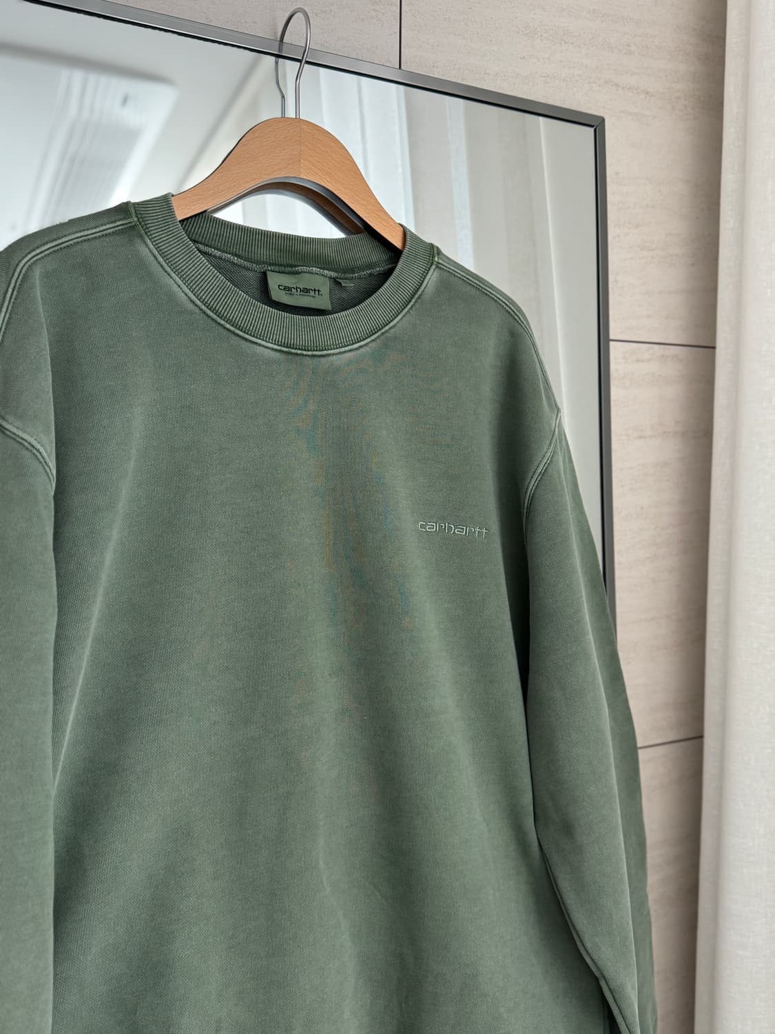 🖤 칼하트 워싱 크루넥 맨투맨 스웻셔츠 상품이미지2