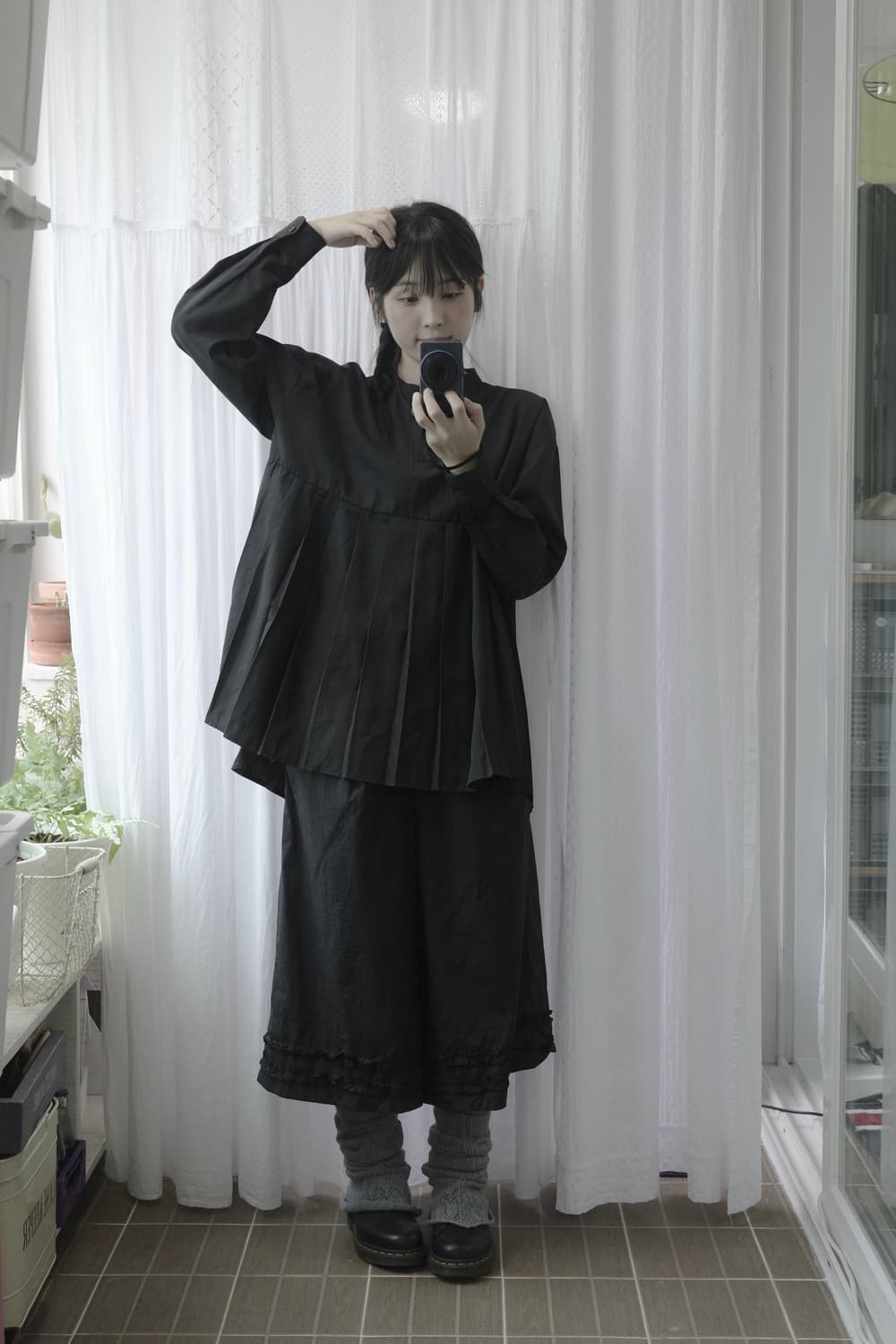 Bibi Shirring pleat blouse 상품이미지5