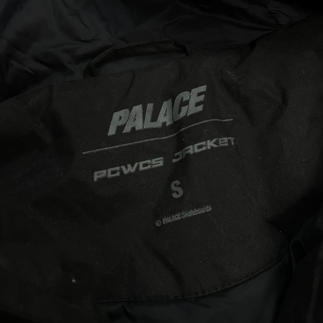 팔라스 Palace PCWCS 고어텍스 후드 파카 점퍼 블랙 상품이미지6