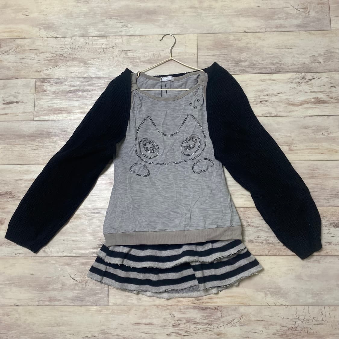 허그유어스킨 허깅 핫픽스 슬리브리스 코디세트 상품이미지1