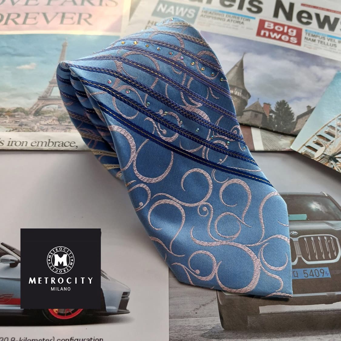 메트로시티 실크 블루 패턴 넥타이 8.6cm A등급 A18563
 상품이미지1
