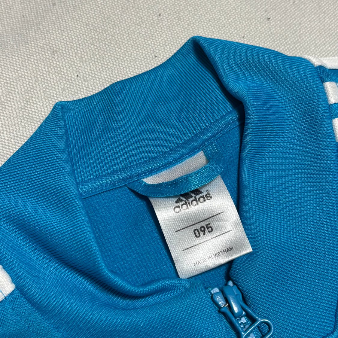 95 아디다스 레알 마드리드 스카이블루 트랙탑 상품이미지4