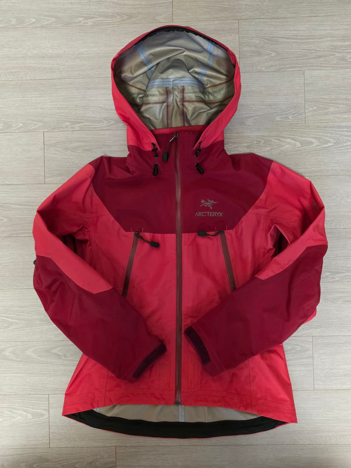 아크테릭스 알파 AR 여성용 Candy Apple Red M/M
 상품이미지1