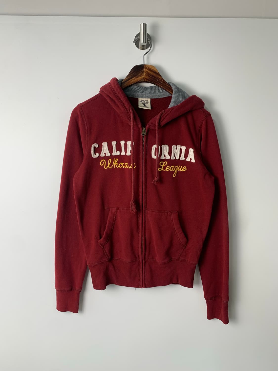 후아유 y2k 와투케 버건디 후드집업 상품이미지2