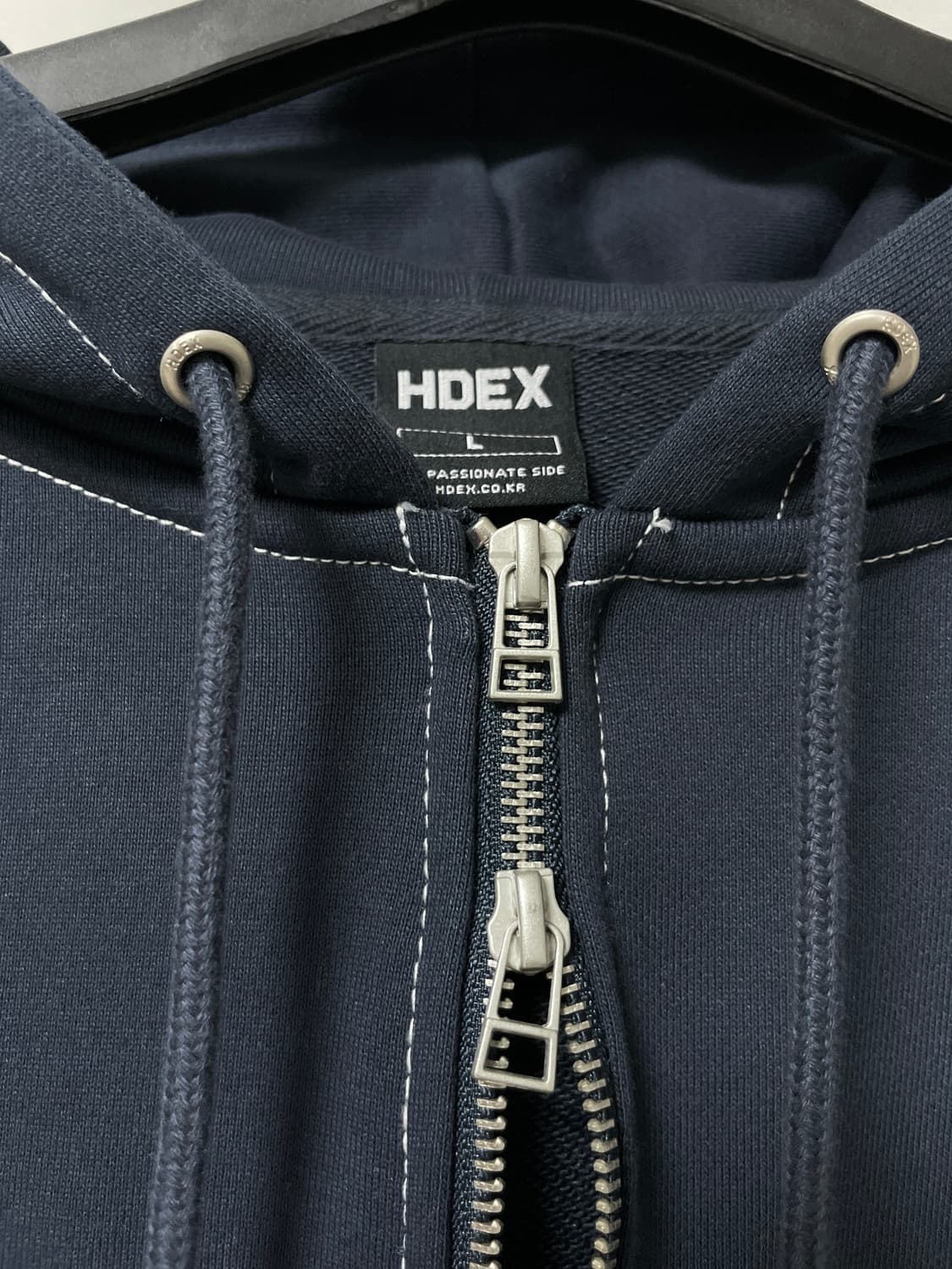 (미사용) HDEX 에이치덱스 여성 스티치 크롭 후드집업 L _ 네이비 상품이미지5