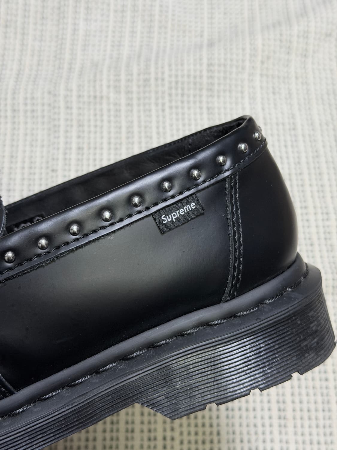 슈프림 닥터마틴 로퍼 270 상품이미지5