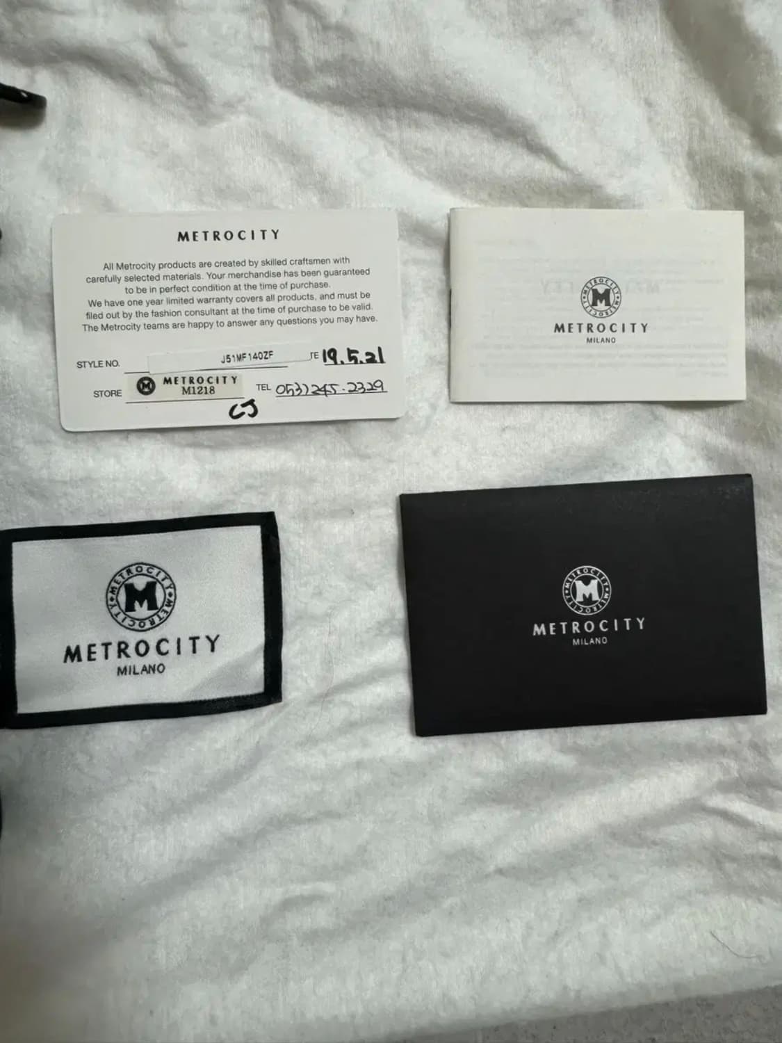 메트로시티 크로스백 상품이미지2