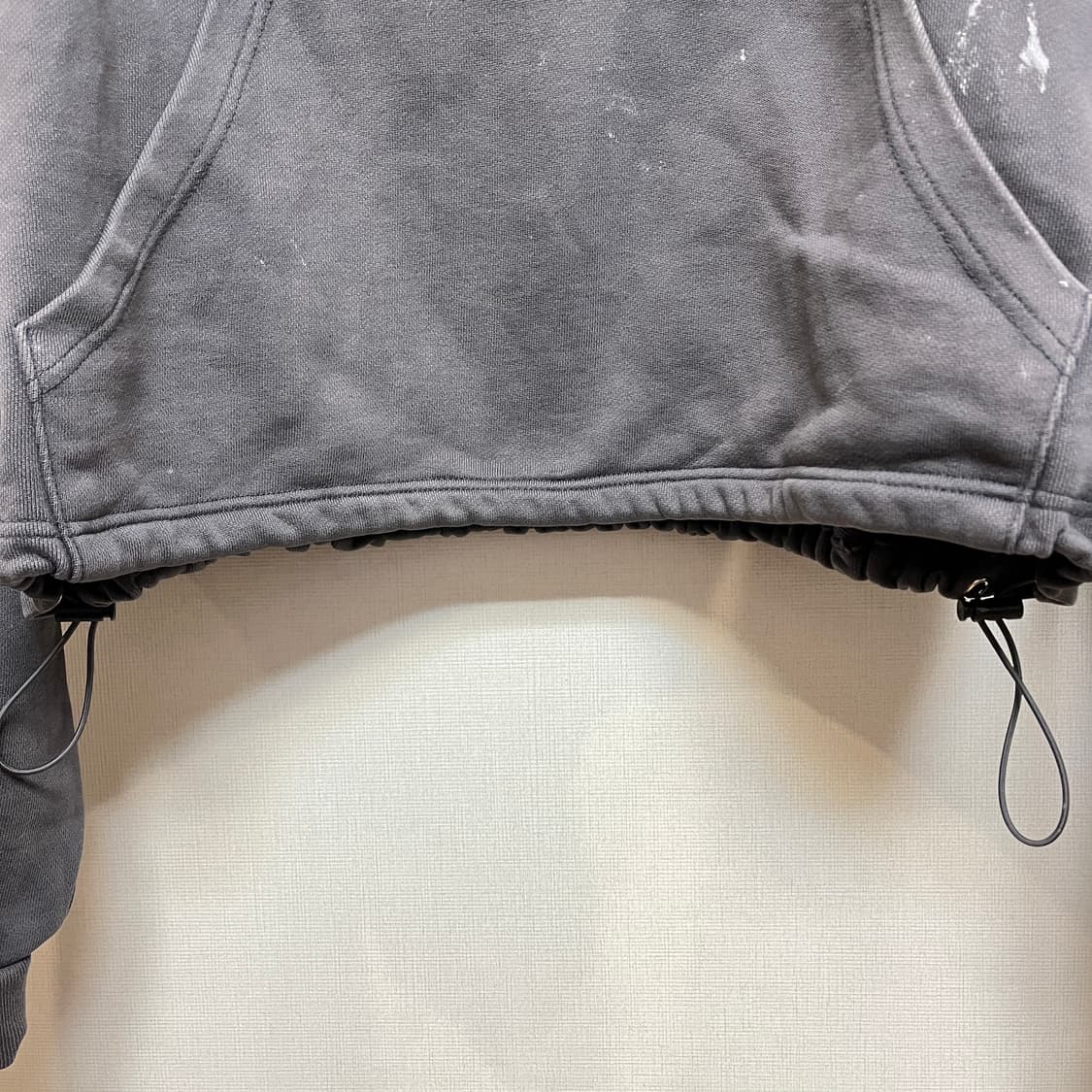 (XL정도 가오리핏) 한섬 LEEY 페인팅 후드 티셔츠 상품이미지5