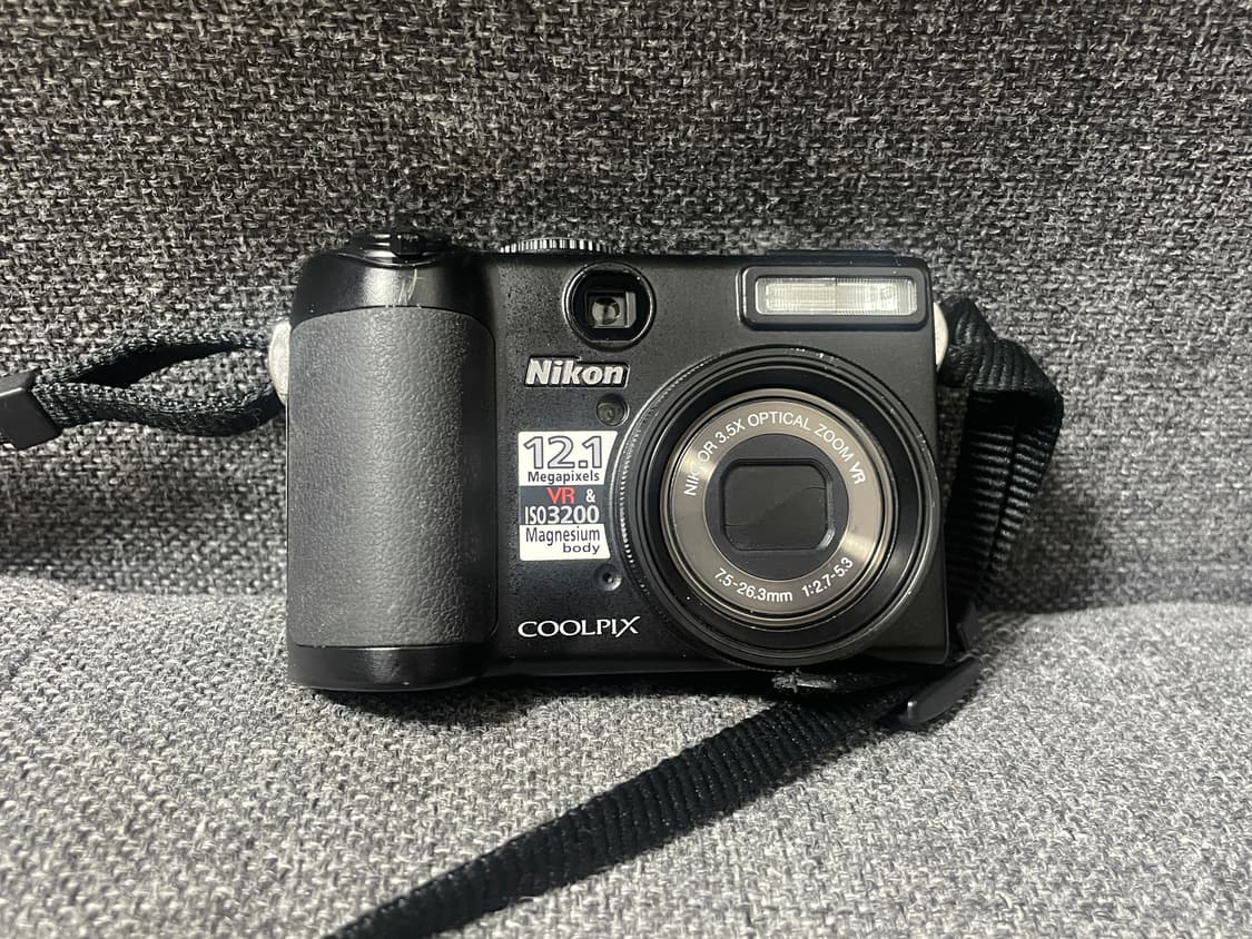 니콘 쿨픽스 P5100 즉시 사용가능 상품이미지1