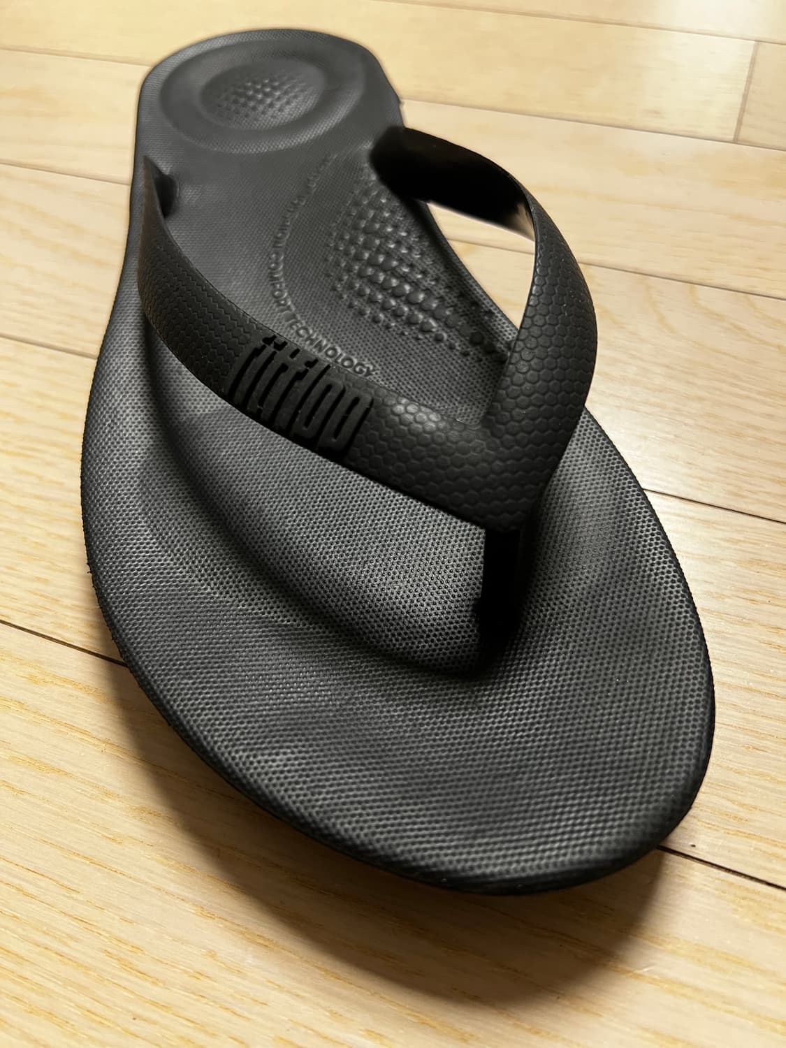 핏플랍 아이쿠션 블랙 쪼리 상품이미지6