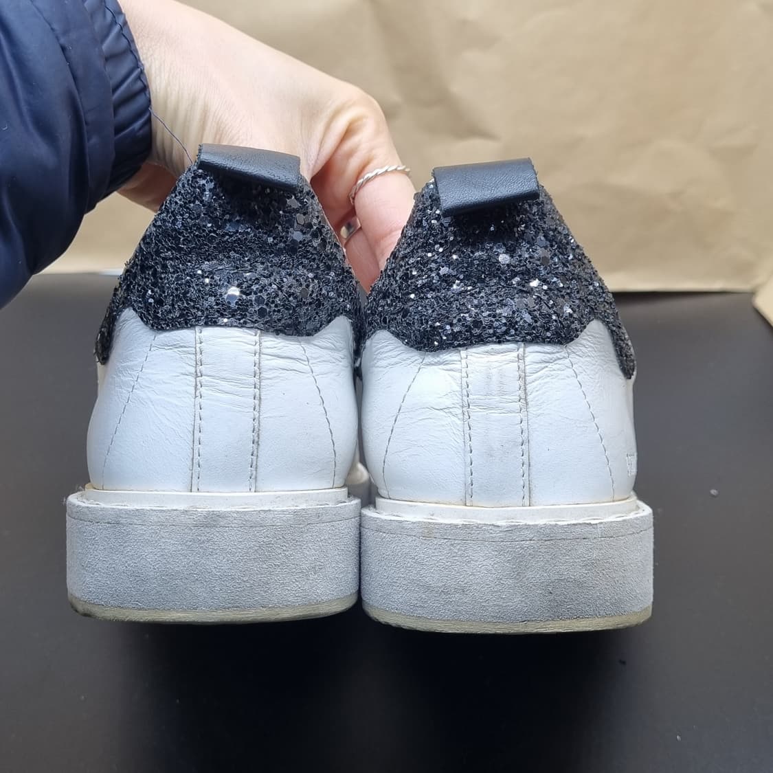 골든구스 스타터 블랙 글리터 스니커즈 270 상품이미지4