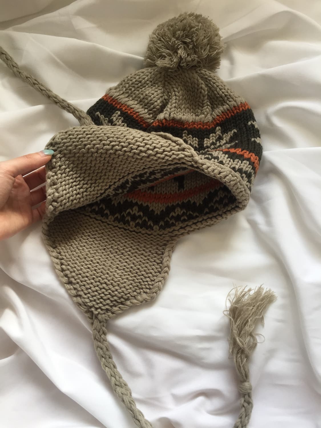 베이지 방울 비니 상품이미지3