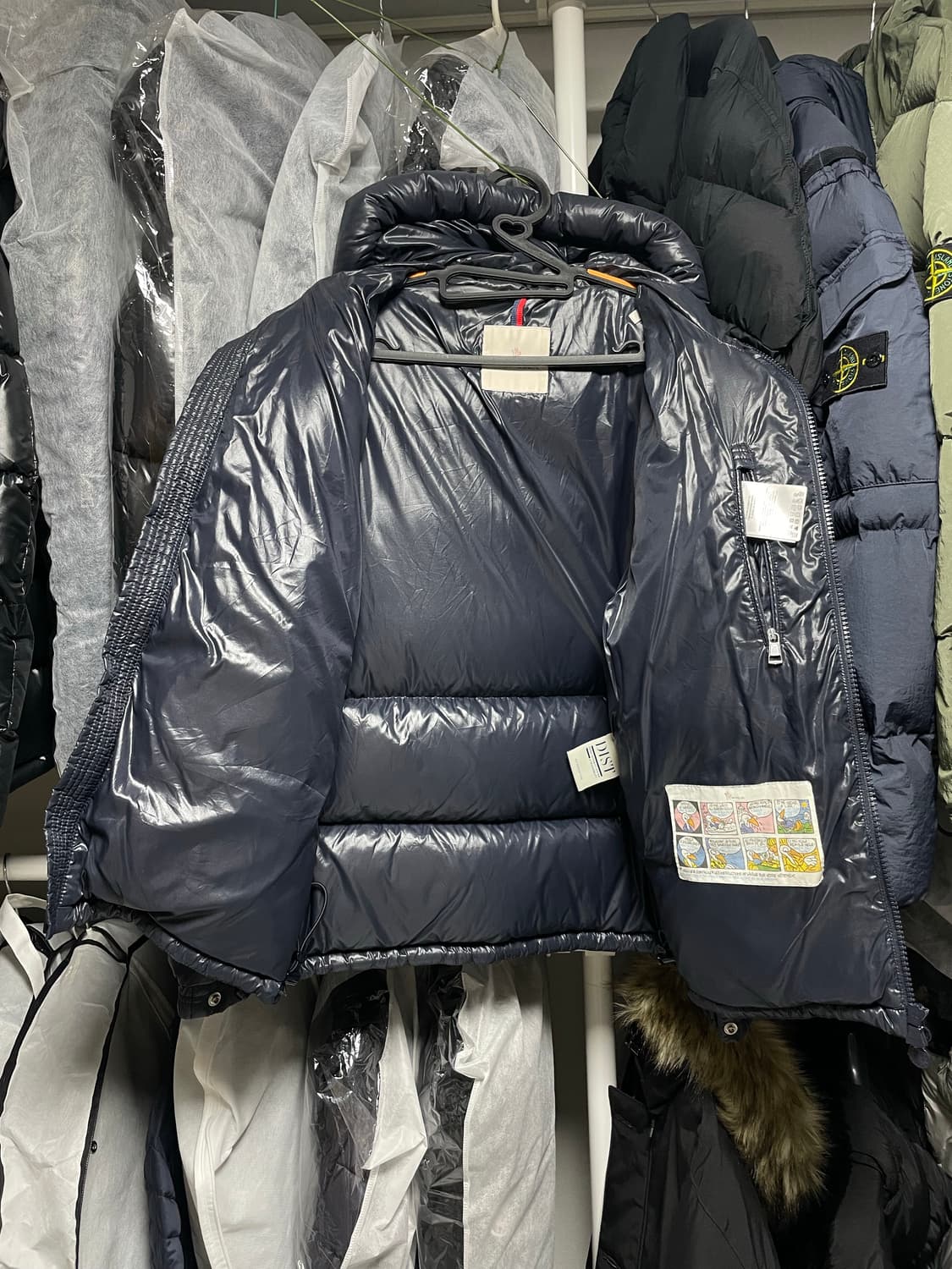 [1사이즈] 몽클레어 에크린스 쇼트 다운 패딩 자켓 네이비 상품이미지5