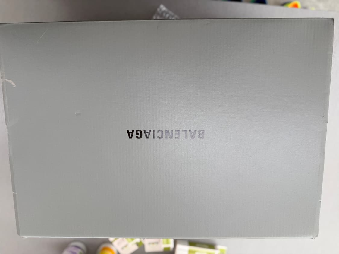 발렌시아가 디펜더 클로그 블랙 공홈 새상품 41사이즈 바운서 상품이미지7