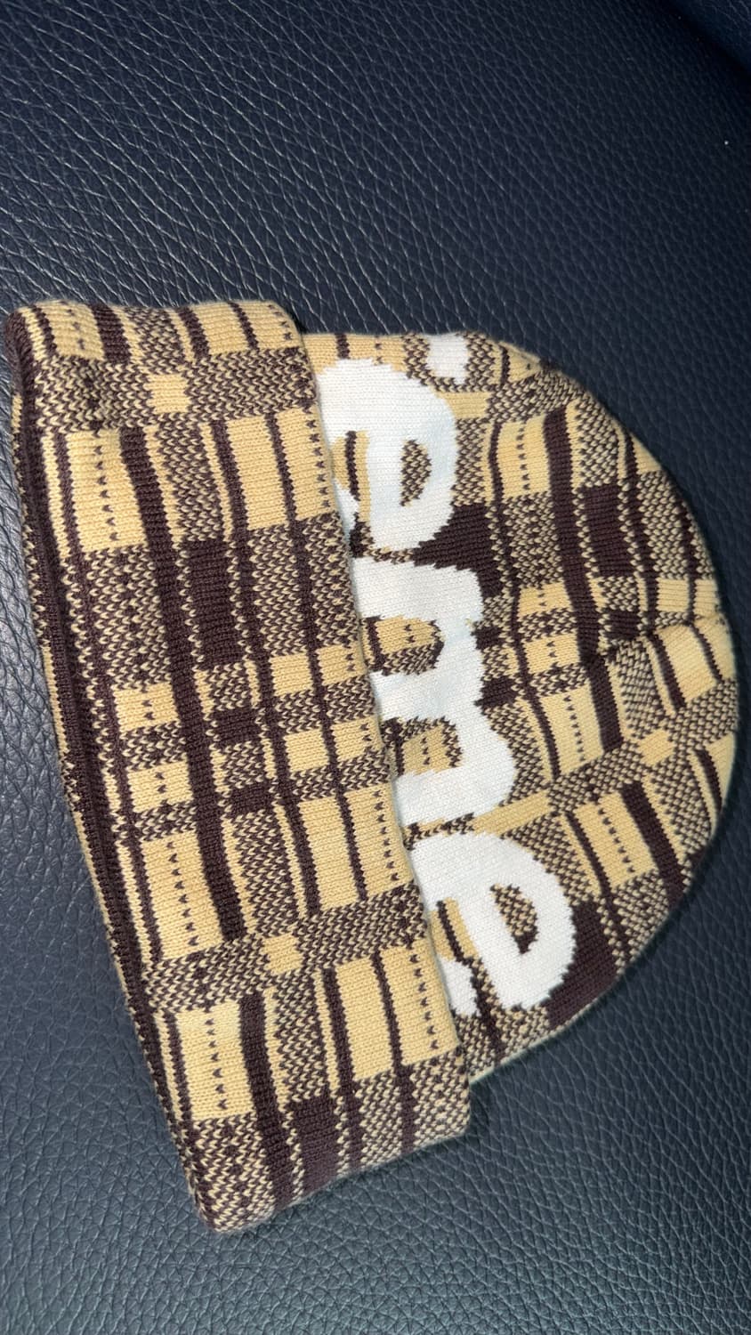 슈프림 빅 로고 비니 탄 플레이드 - 23FW 상품이미지3