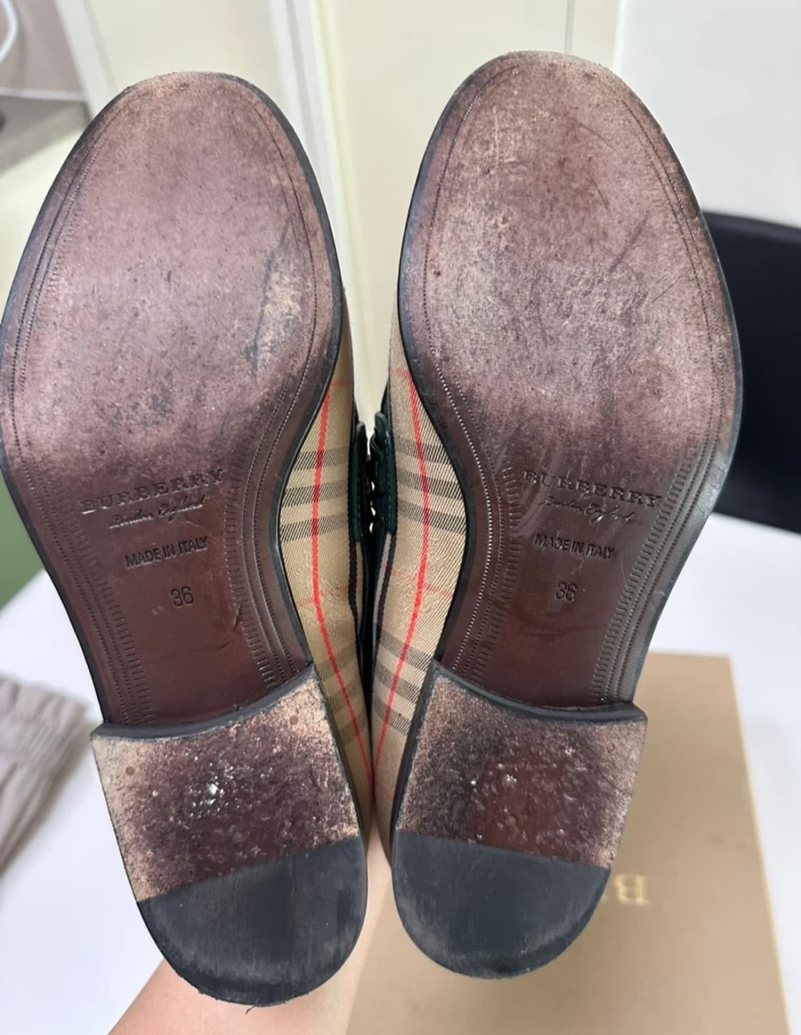 버버리 런웨이 모를리 로퍼 36 상품이미지3