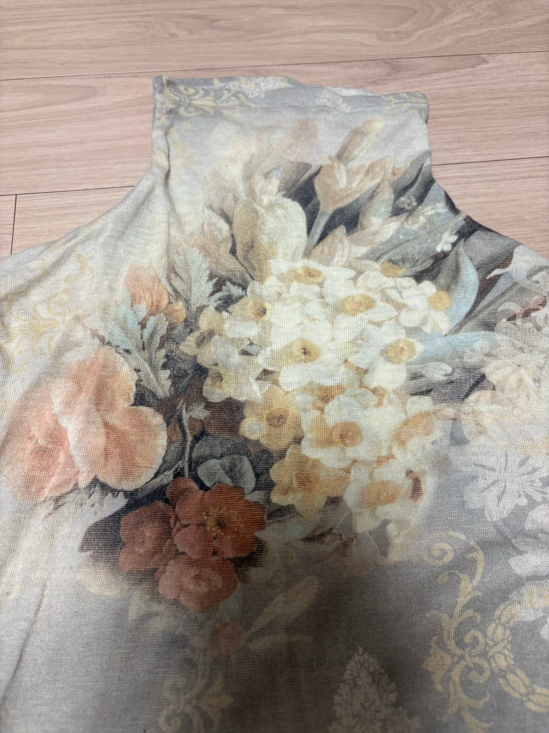 아방가르드 기하학 플라워 패턴 탑 상품이미지1