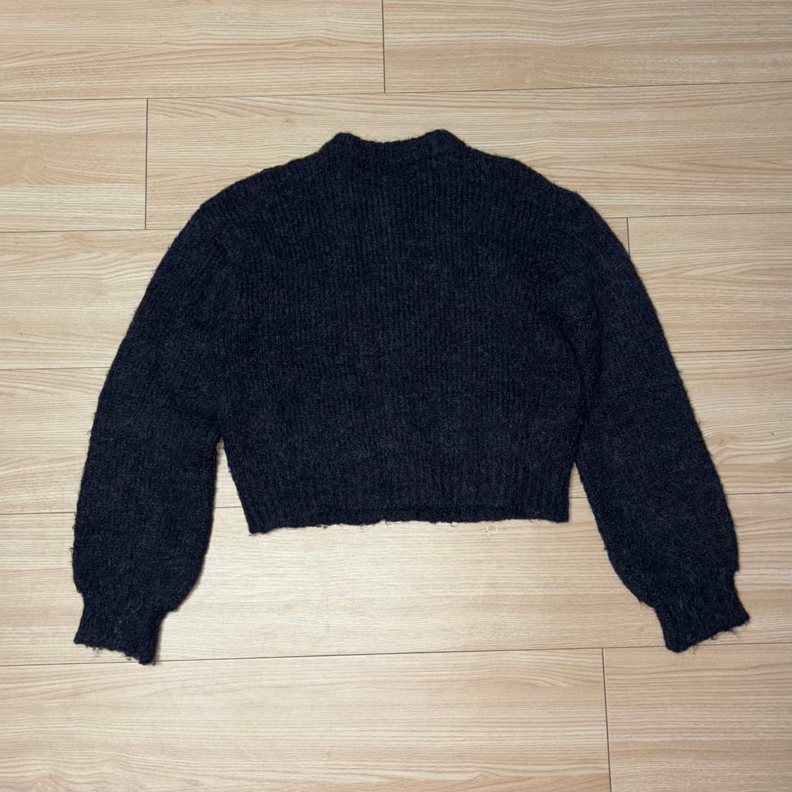 크롭 헤어리 니트 가디건 상품이미지2