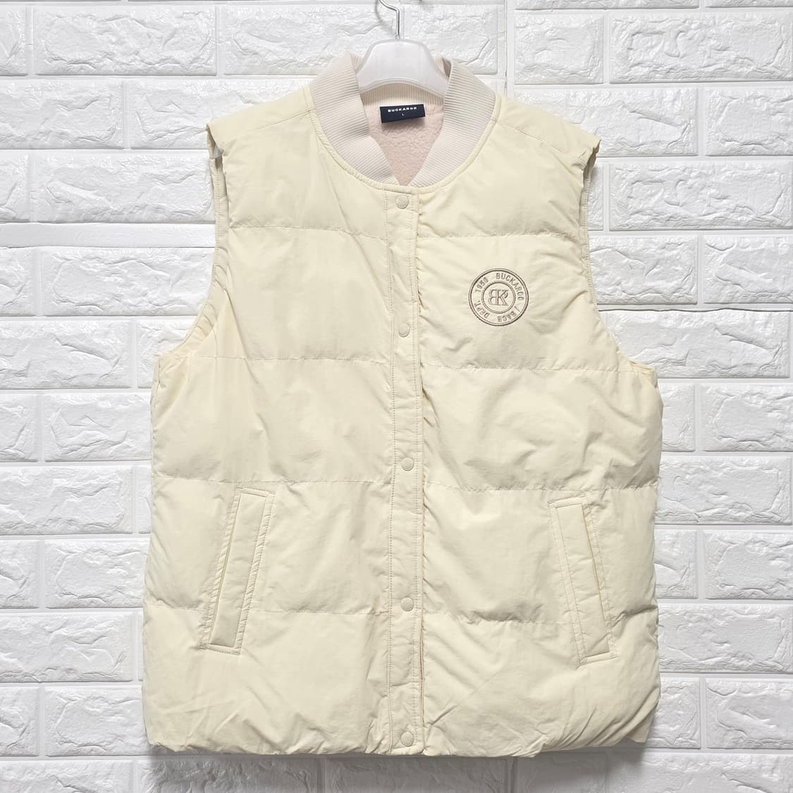 택포_ 22s 버커루 패딩 조끼 L  상품이미지1