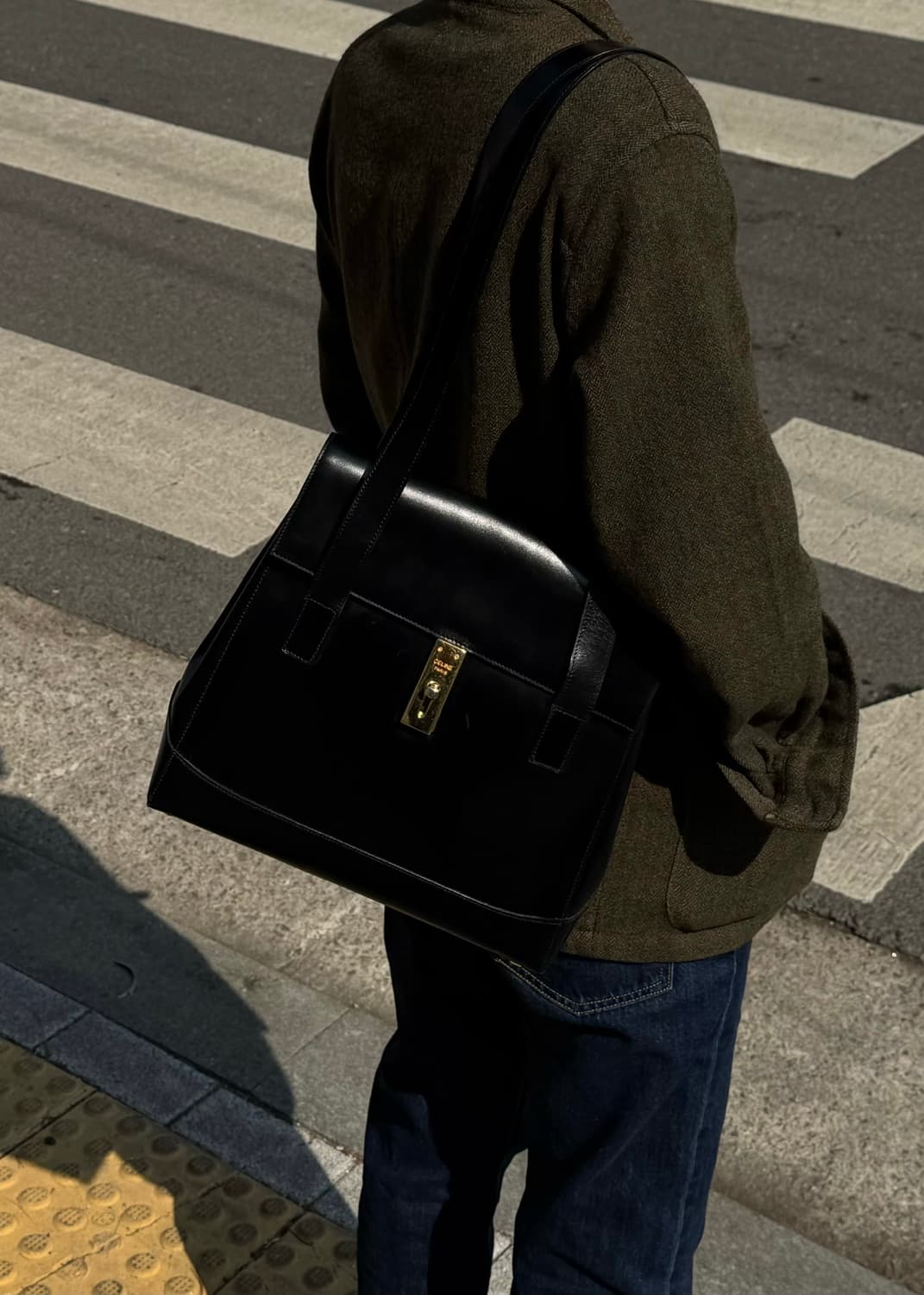 CELINE(셀린느) 세즈 사티네 카프스킨 토트백 상품이미지10