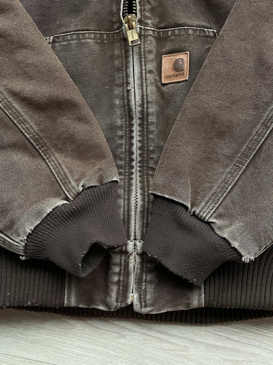 칼하트 j130 DKB 다크 브라운 액티브 자켓 샌드스톤 상품이미지5