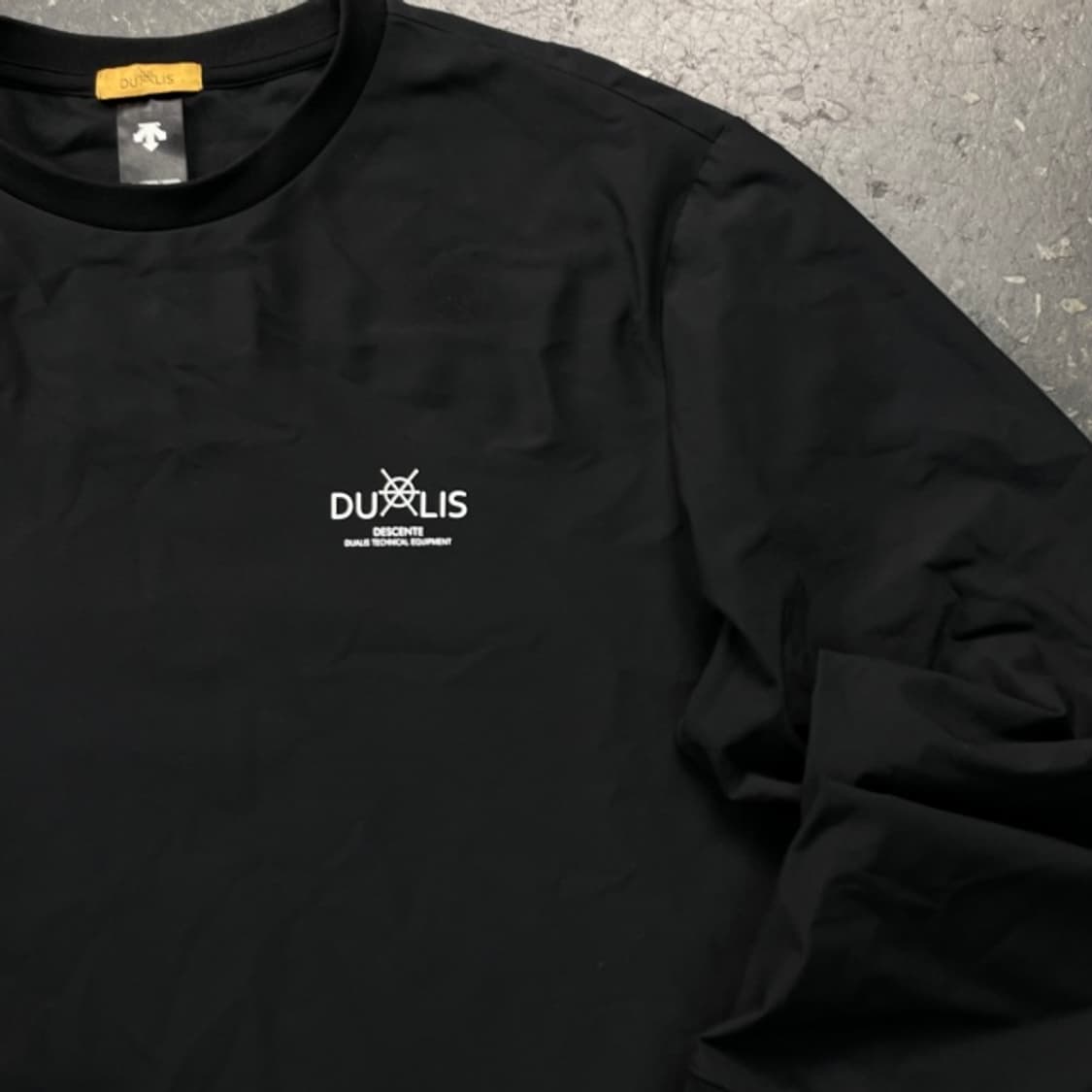 105 데상트 웜업 상품이미지2