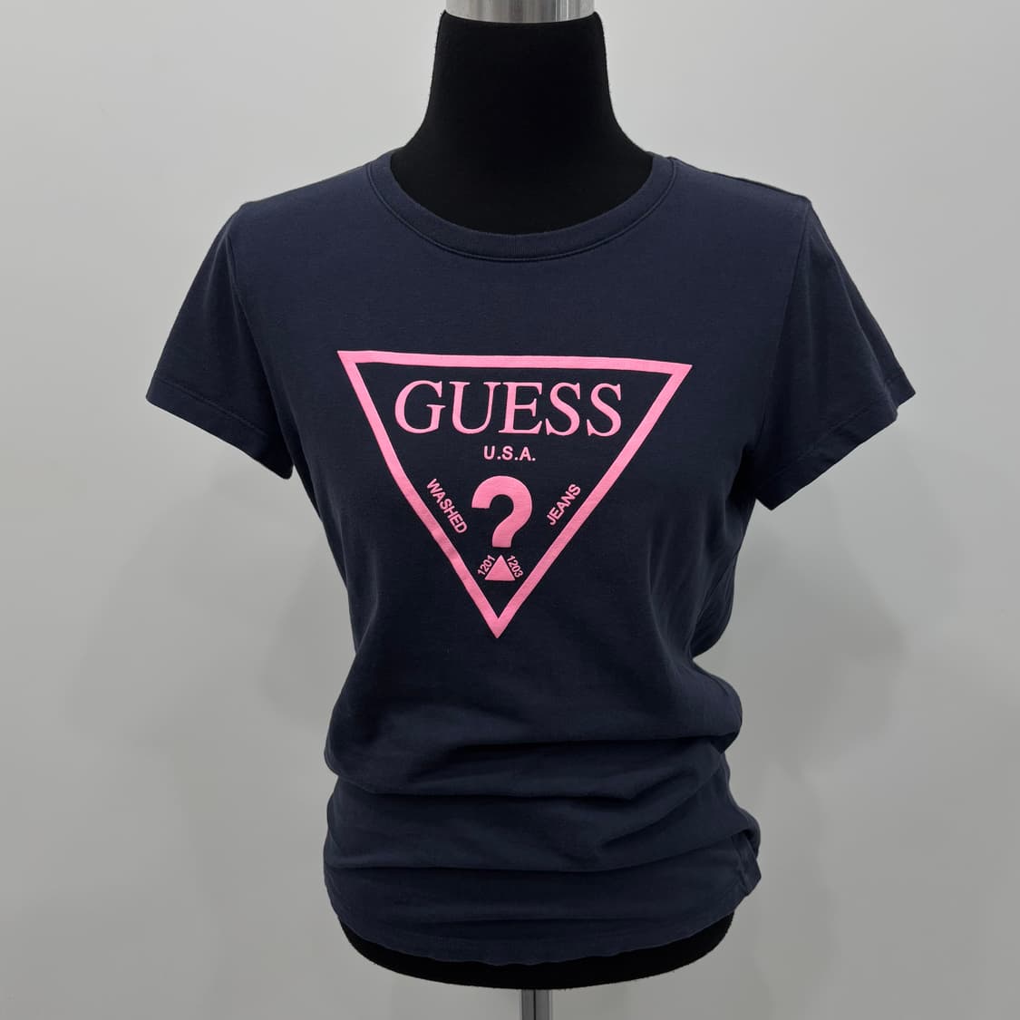  Guess Y2K 슬림핏 반팔티 상품이미지1