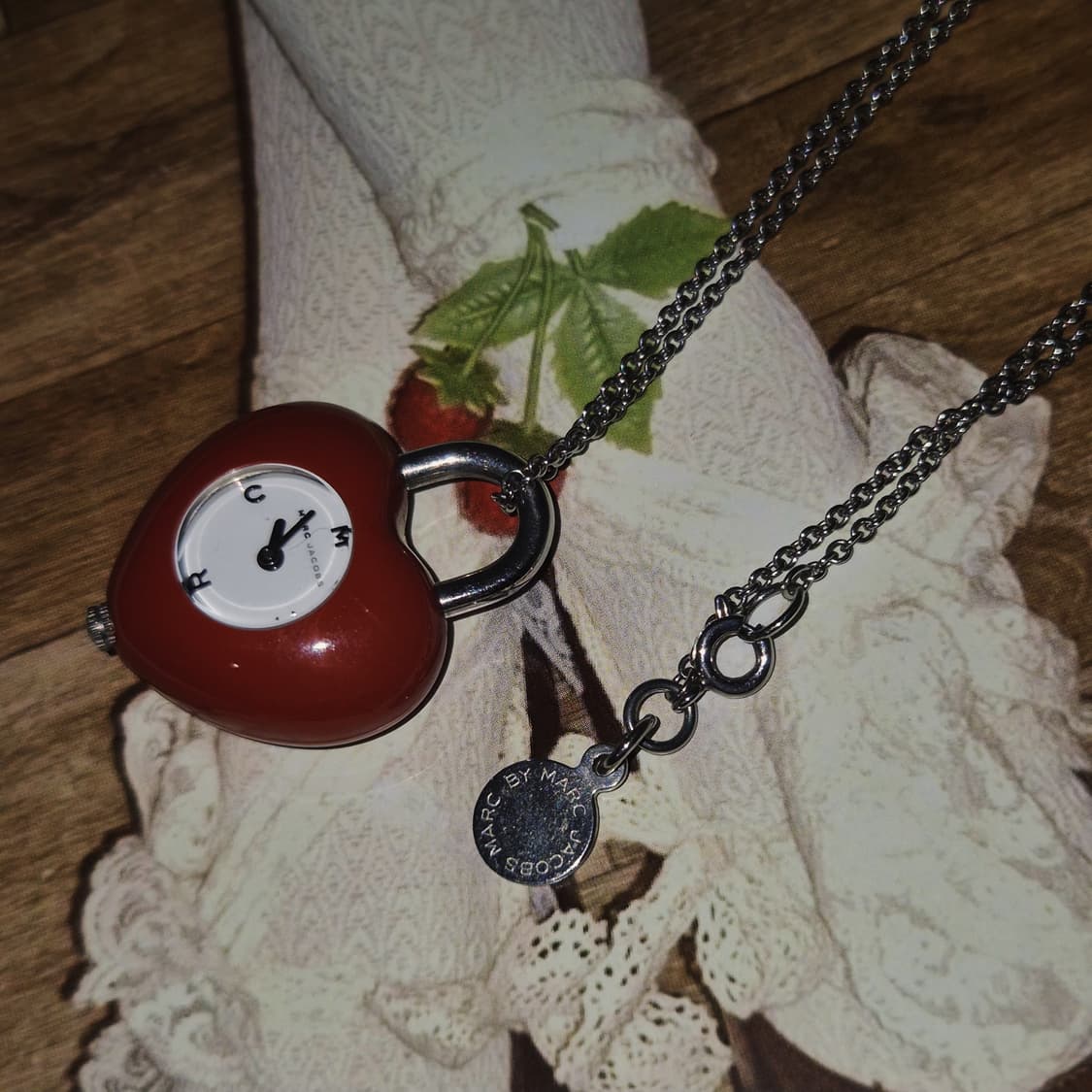 마크제이콥스 하트 자물쇠 시계 목걸이 상품이미지10