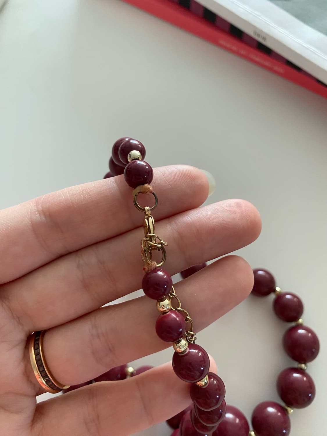 버건디 라운드 비즈 목걸이 상품이미지4