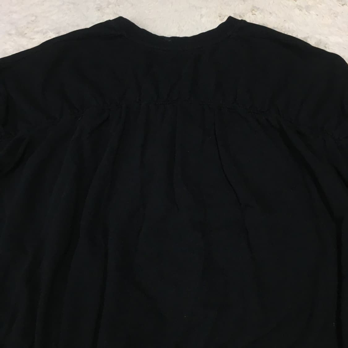 마뗑킴 여성 셔링 맨투맨 DD22 상품이미지5