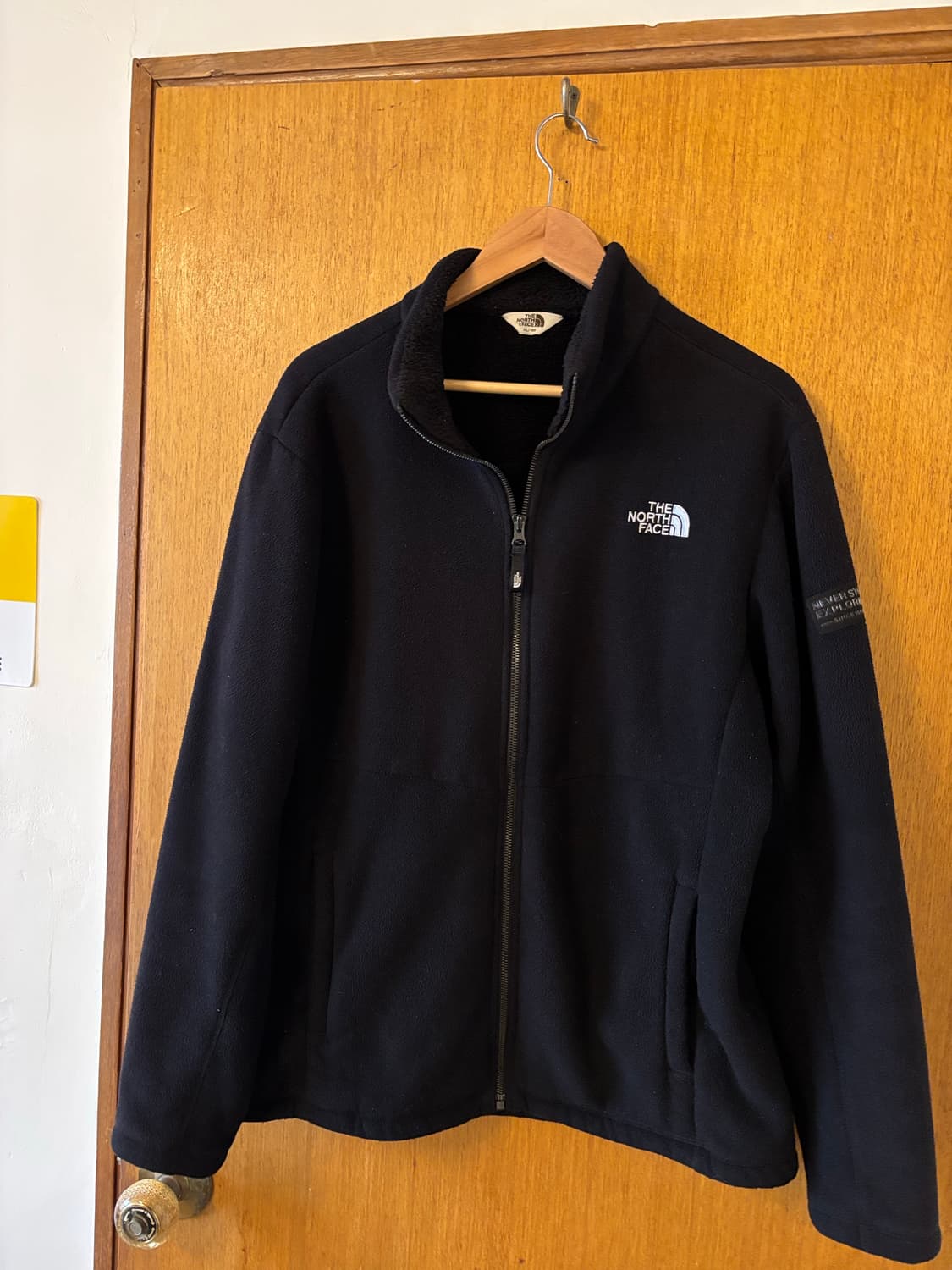 노스페이스 블랙 플리스 자켓 상품이미지2