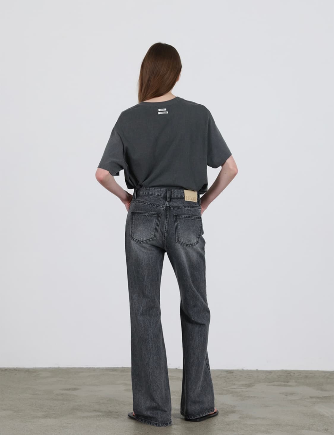 르바 릴렉스 부츠컷 데님 워시드 그레이 s 상품이미지3