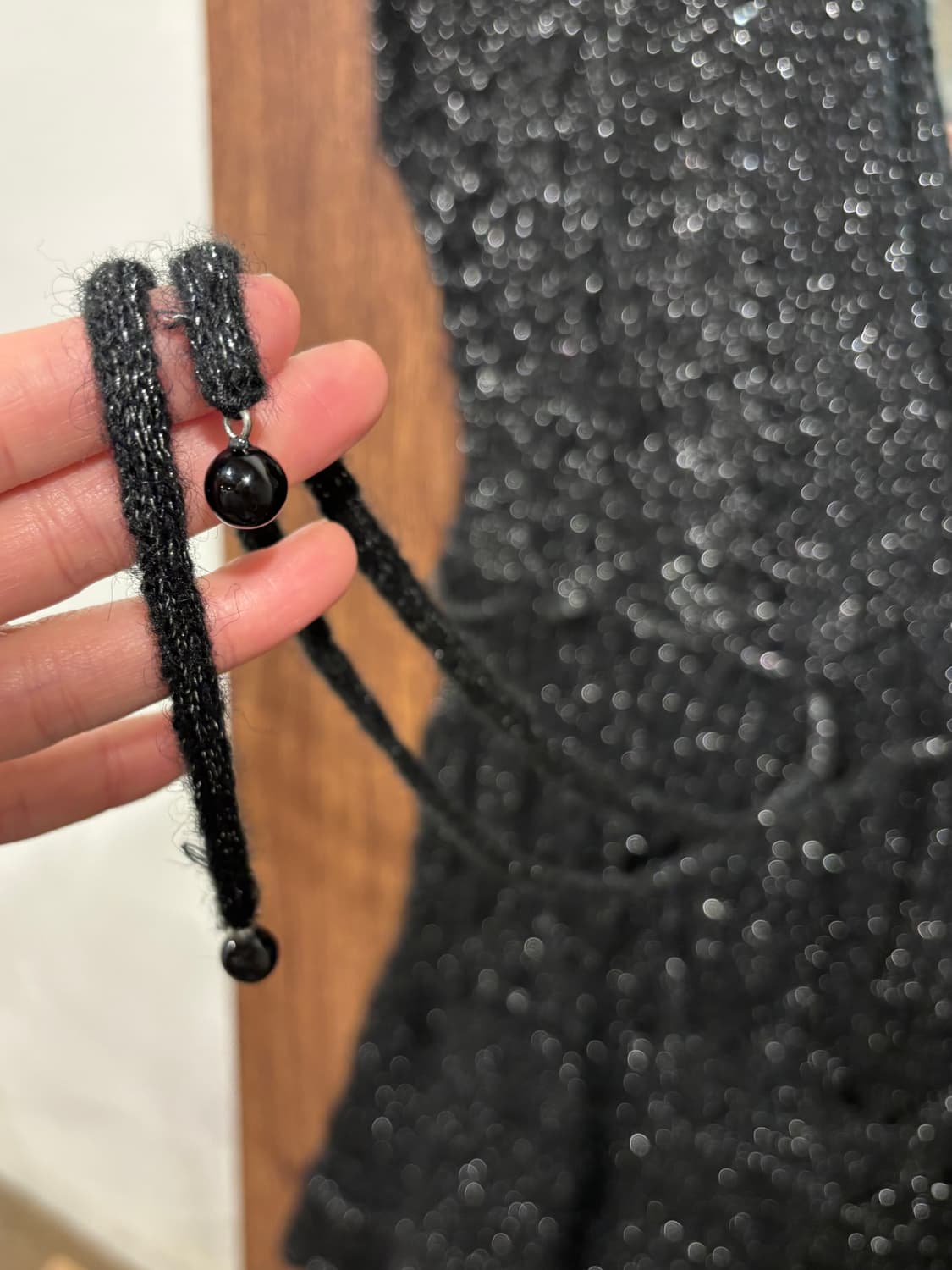 블랙 모헤어 딥 브이넥 유니크 니트 원피스 상품이미지8