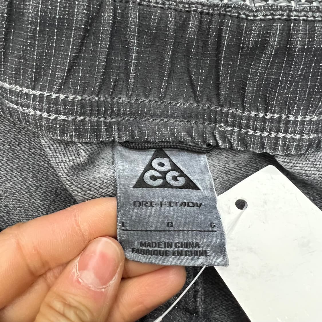 나이키 ACG 스미스 서밋 카코팬츠 차콜 상품이미지3