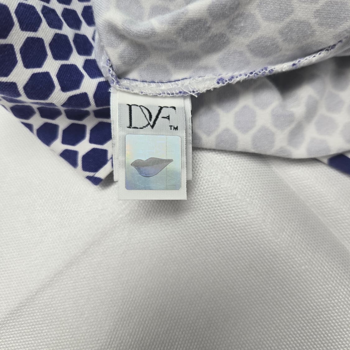 0825 다이앤 본퍼스텐버그 랩 패턴 미디원피스4 상품이미지10