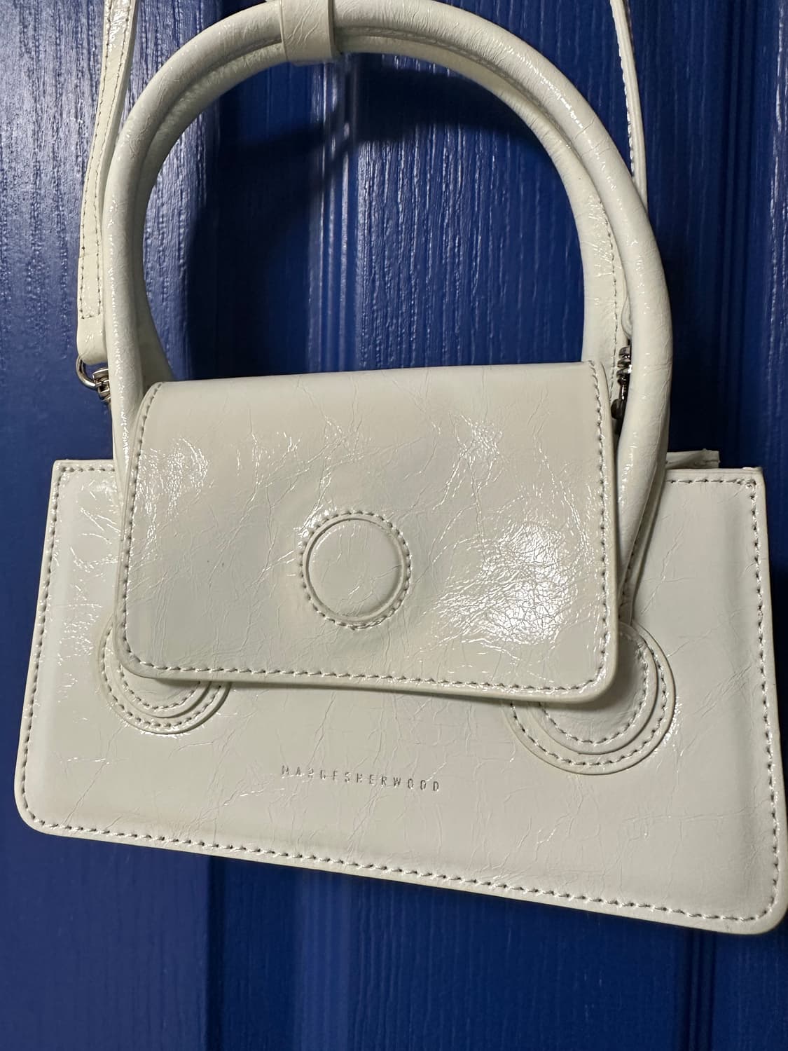 마지셔우드 그랜마 미니백 화이트 크랙레더 상품이미지2