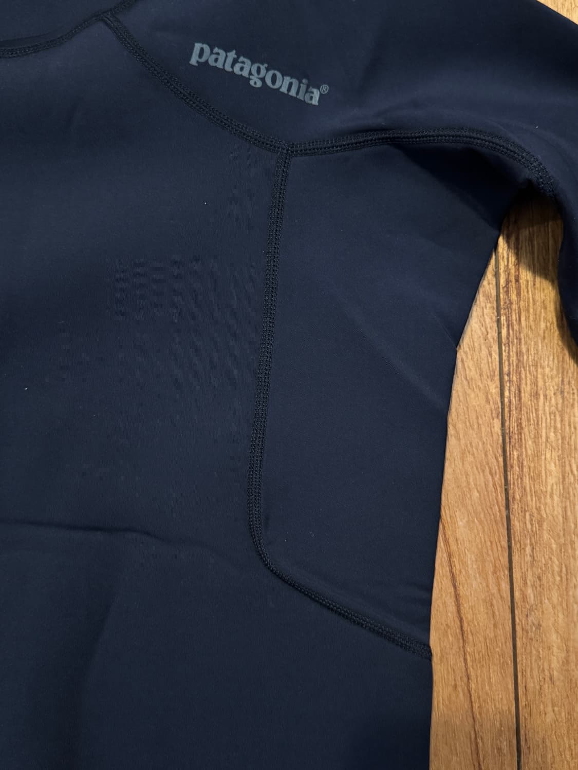 파타고니아 R1 웻슈트 탑 상품이미지3