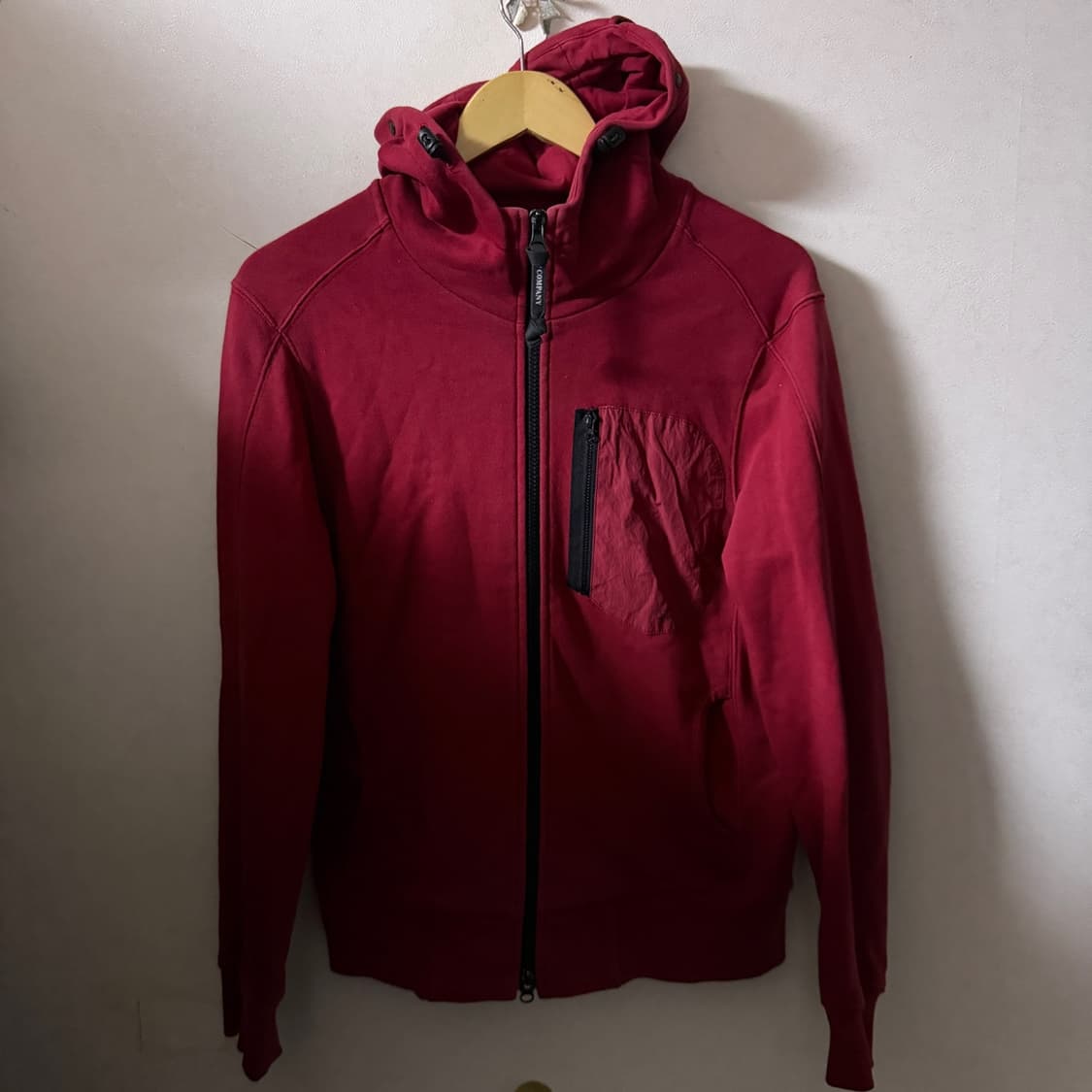 C.P컴퍼니 씨피컴퍼니 고글 후드 집업 레드 95 (사용감) 상품이미지2