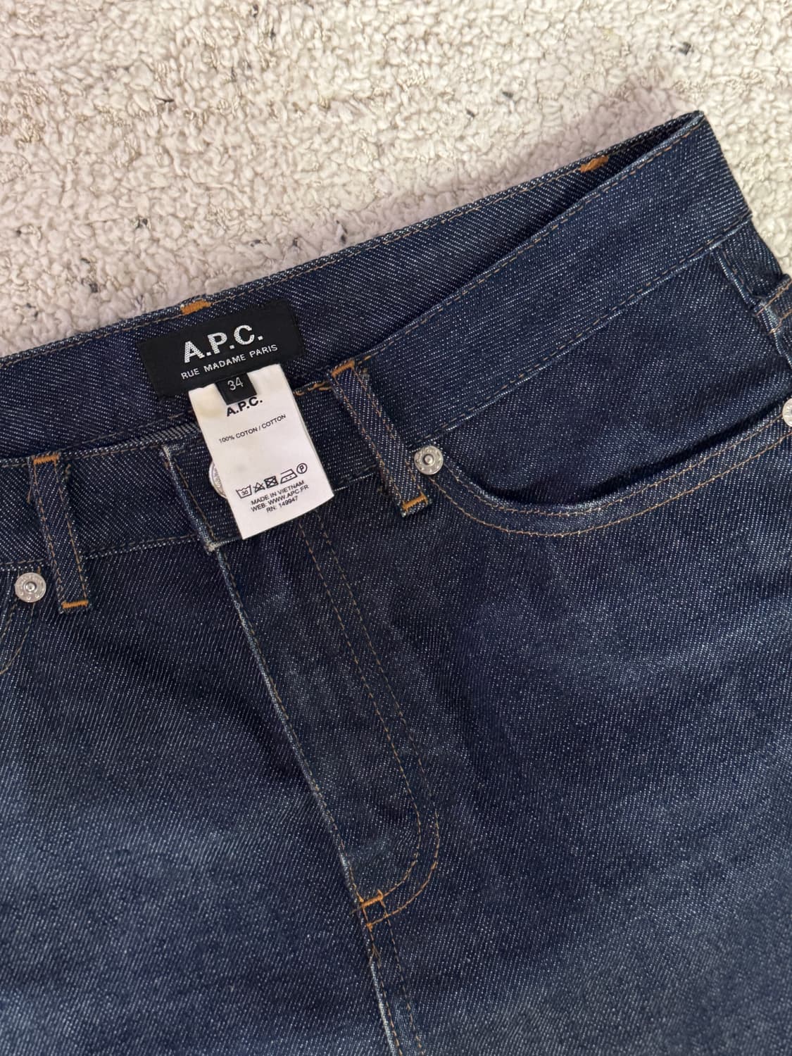 아페쎄 A.P.C. 미니주페 생지 데님스커트 상품이미지3