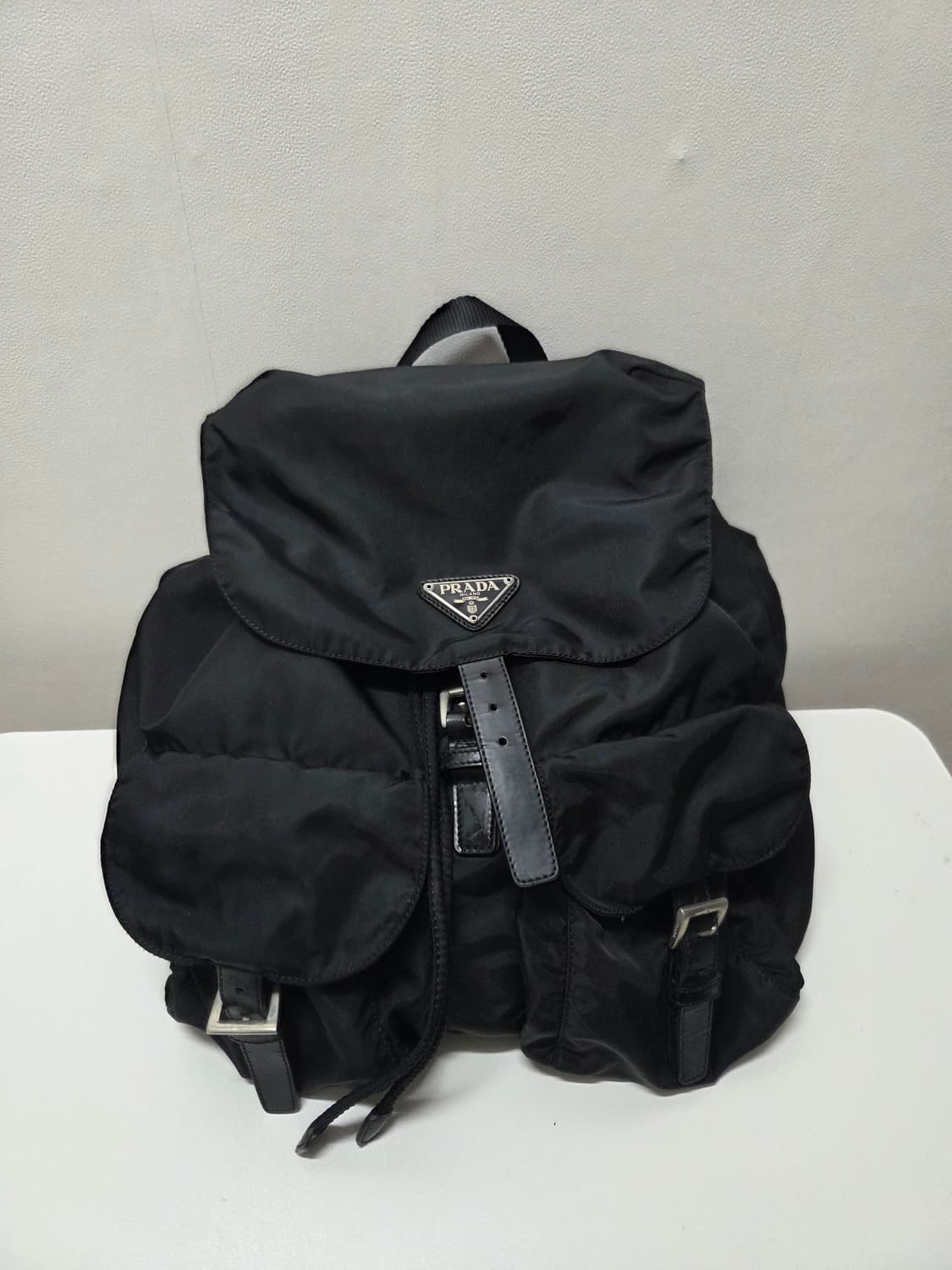 프라다 백팩 미디움 상품이미지1