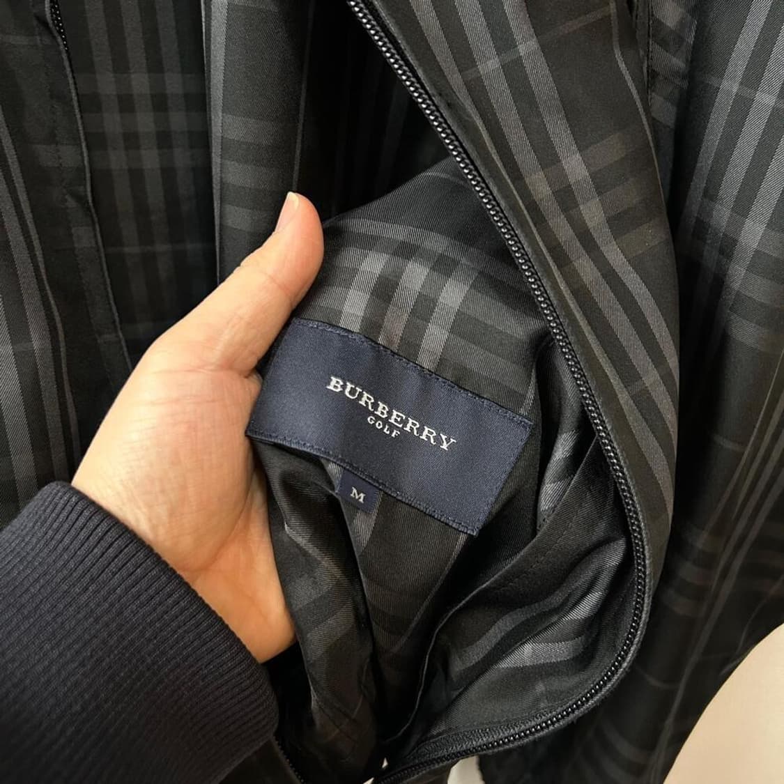 10859 - 버버리 골프 블랙 노바체크 자켓 상품이미지5