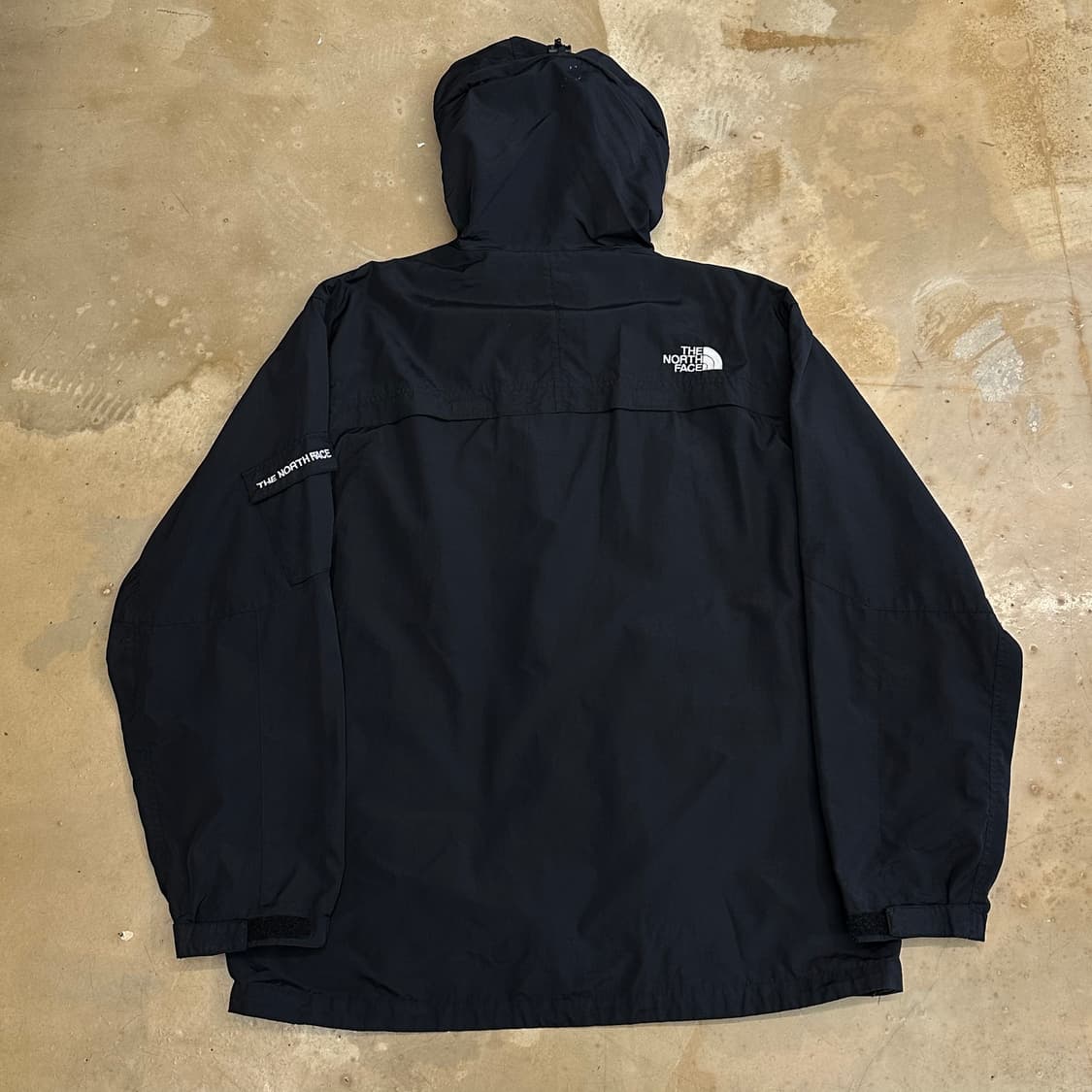 110 노스페이스 암포켓 후드 바람막이 0331  상품이미지3
