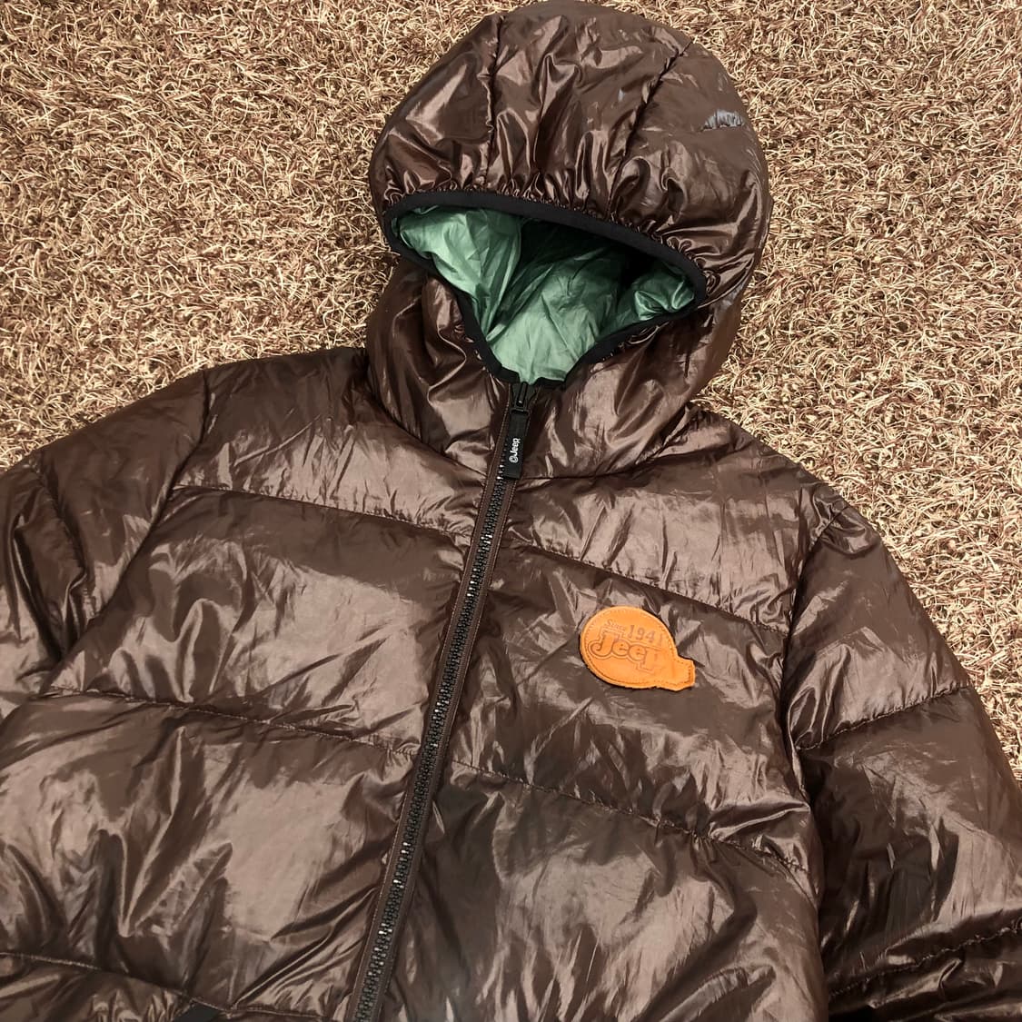 지프 초코 브라운 덕다운 푸퍼 애벌레 패딩 상품이미지2