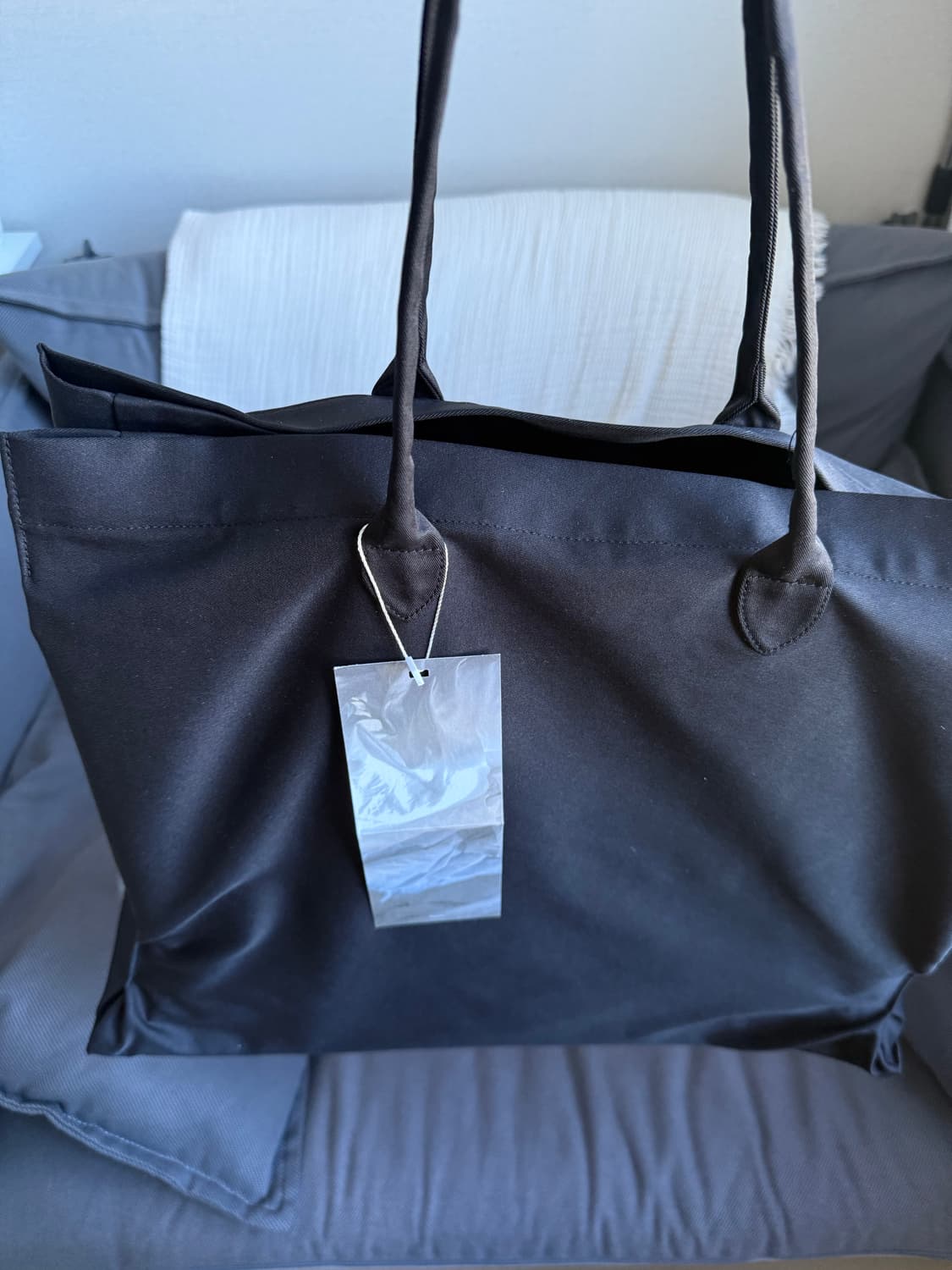 (새상품)낫띵에브리띵 빅백 블랙 상품이미지2